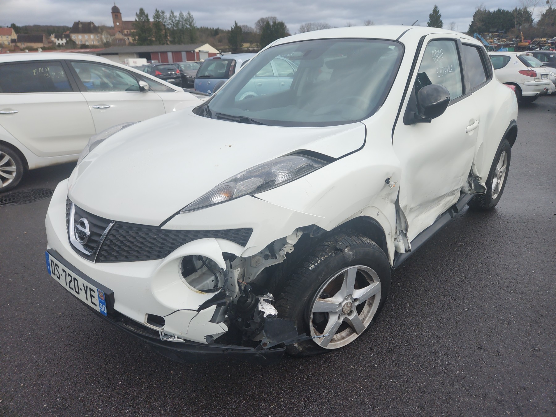 Extension d'aile arriere droit pour NISSAN JUKE 1 PHASE 2 Extension d'aile arriere droit pour NISSAN JUKE 1 PHASE 2