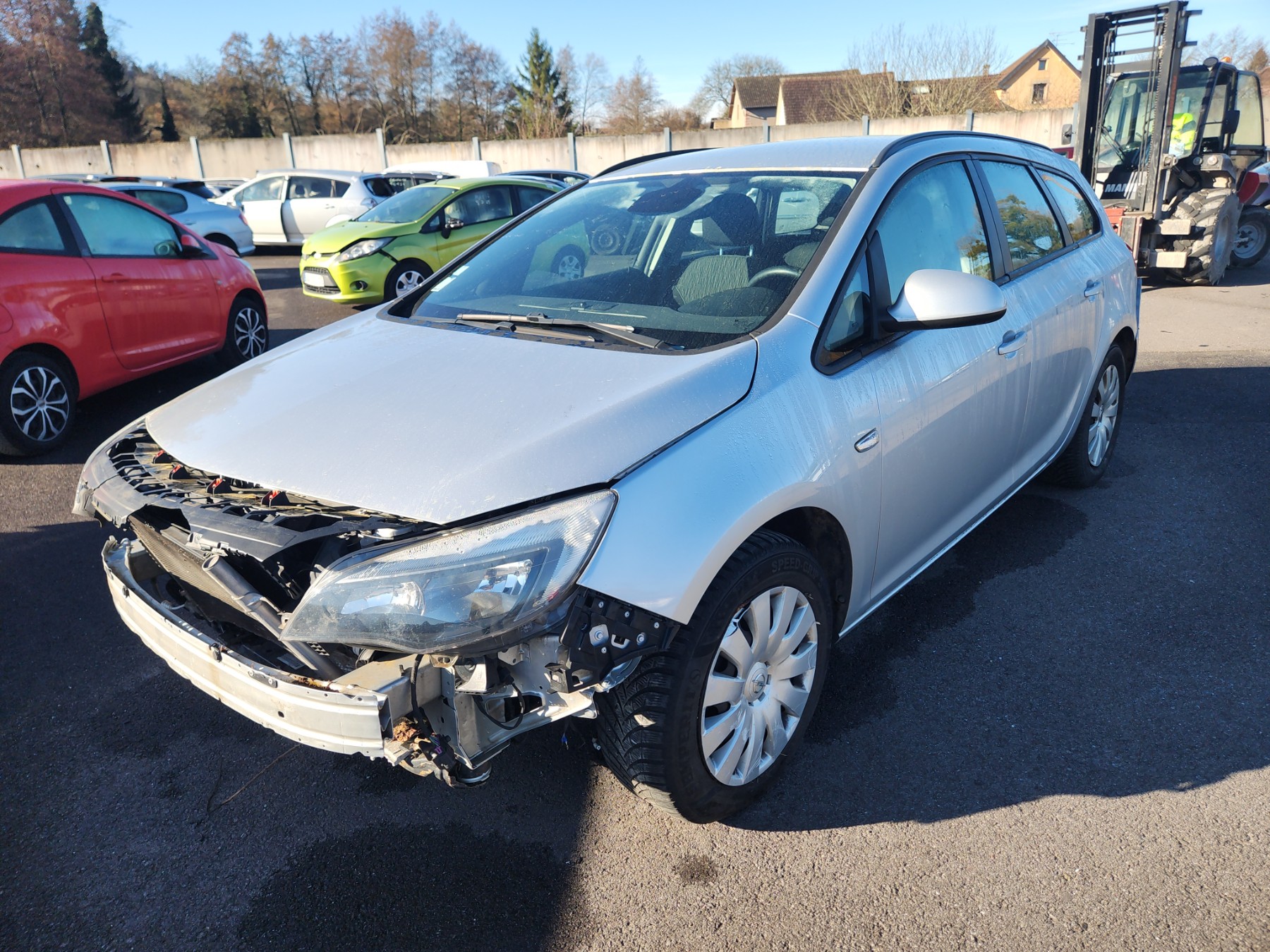 Pivot de moyeu avant gauche pour OPEL ASTRA J SPORTS TOURER PHASE 2 BREAK Pivot de moyeu avant gauche pour OPEL ASTRA J SPORTS TOURER PHASE 2 BREAK