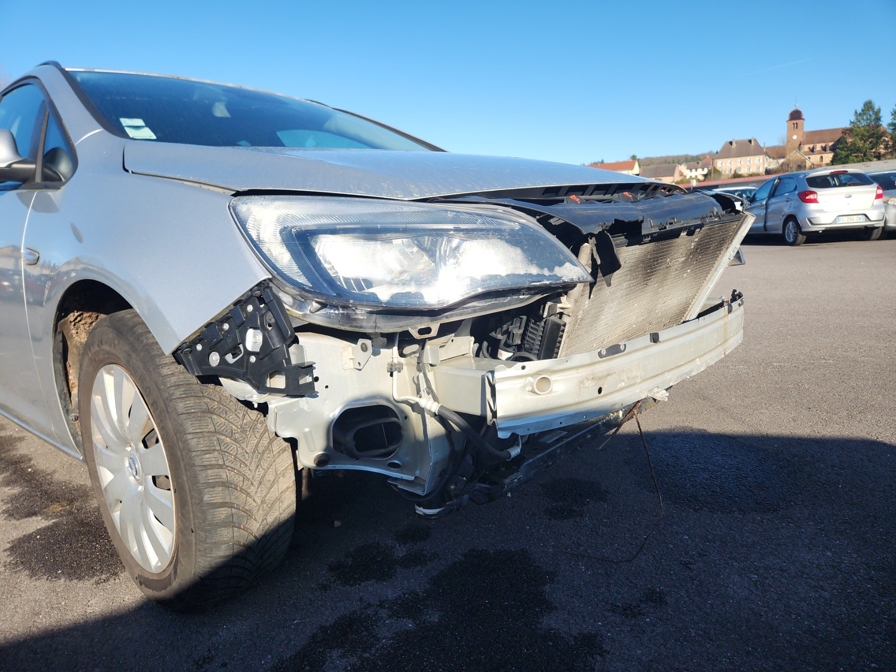 Pivot de moyeu avant gauche pour OPEL ASTRA J SPORTS TOURER PHASE 2 BREAK Pivot de moyeu avant gauche pour OPEL ASTRA J SPORTS TOURER PHASE 2 BREAK