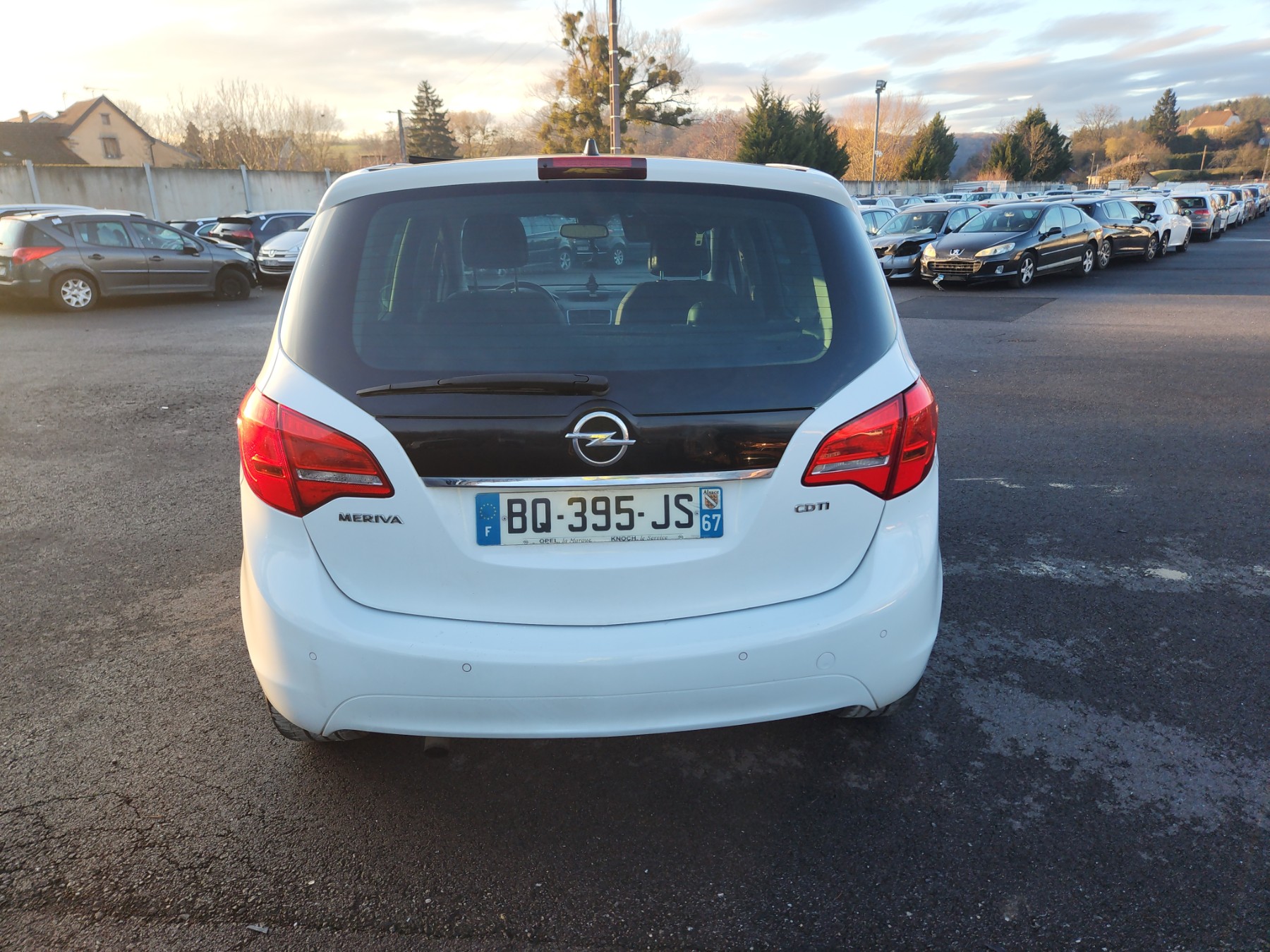 Feu arriere principal gauche (feux) pour OPEL MERIVA B PHASE 1 Feu arriere principal gauche (feux) pour OPEL MERIVA B PHASE 1