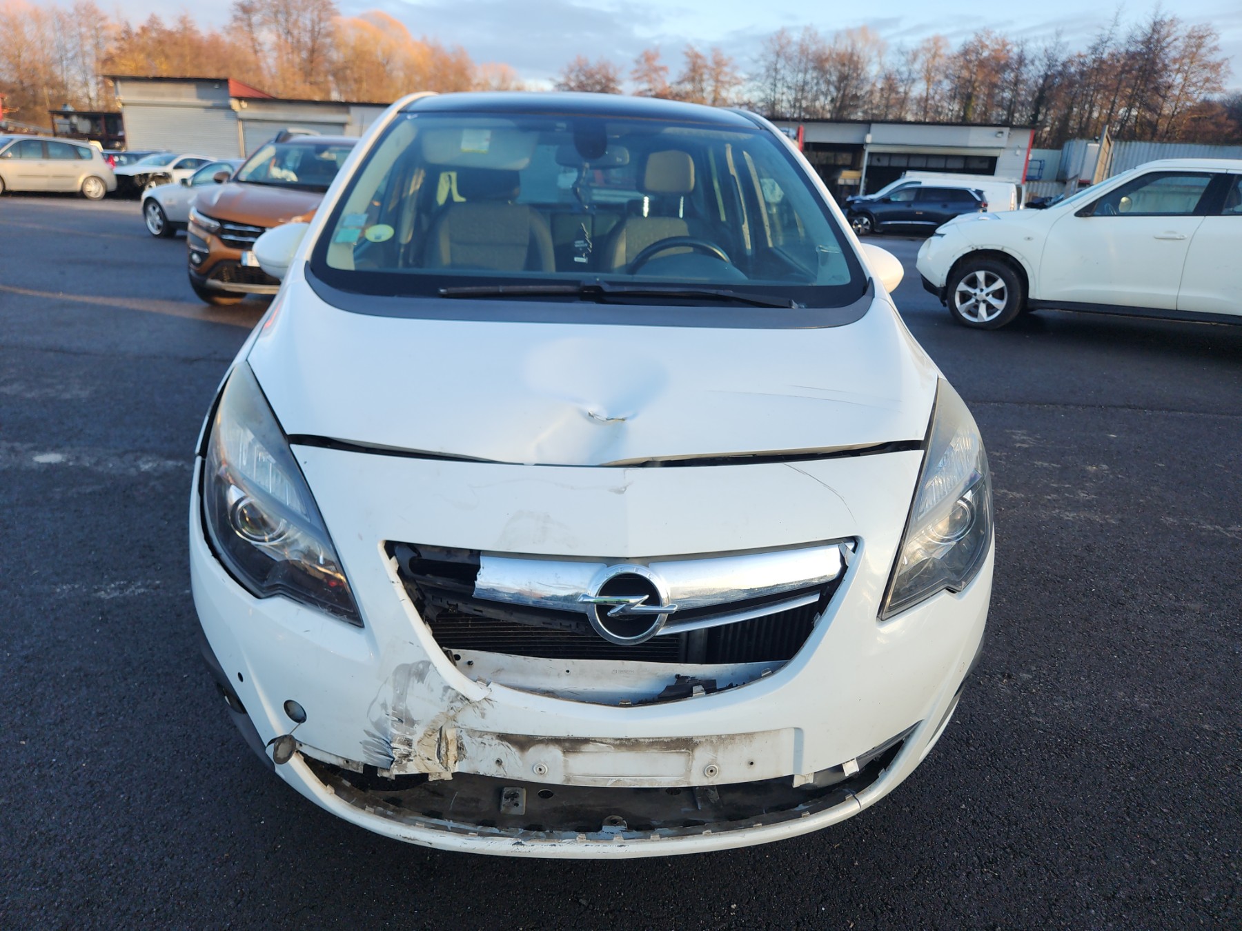 Feu arriere principal gauche (feux) pour OPEL MERIVA B PHASE 1 Feu arriere principal gauche (feux) pour OPEL MERIVA B PHASE 1