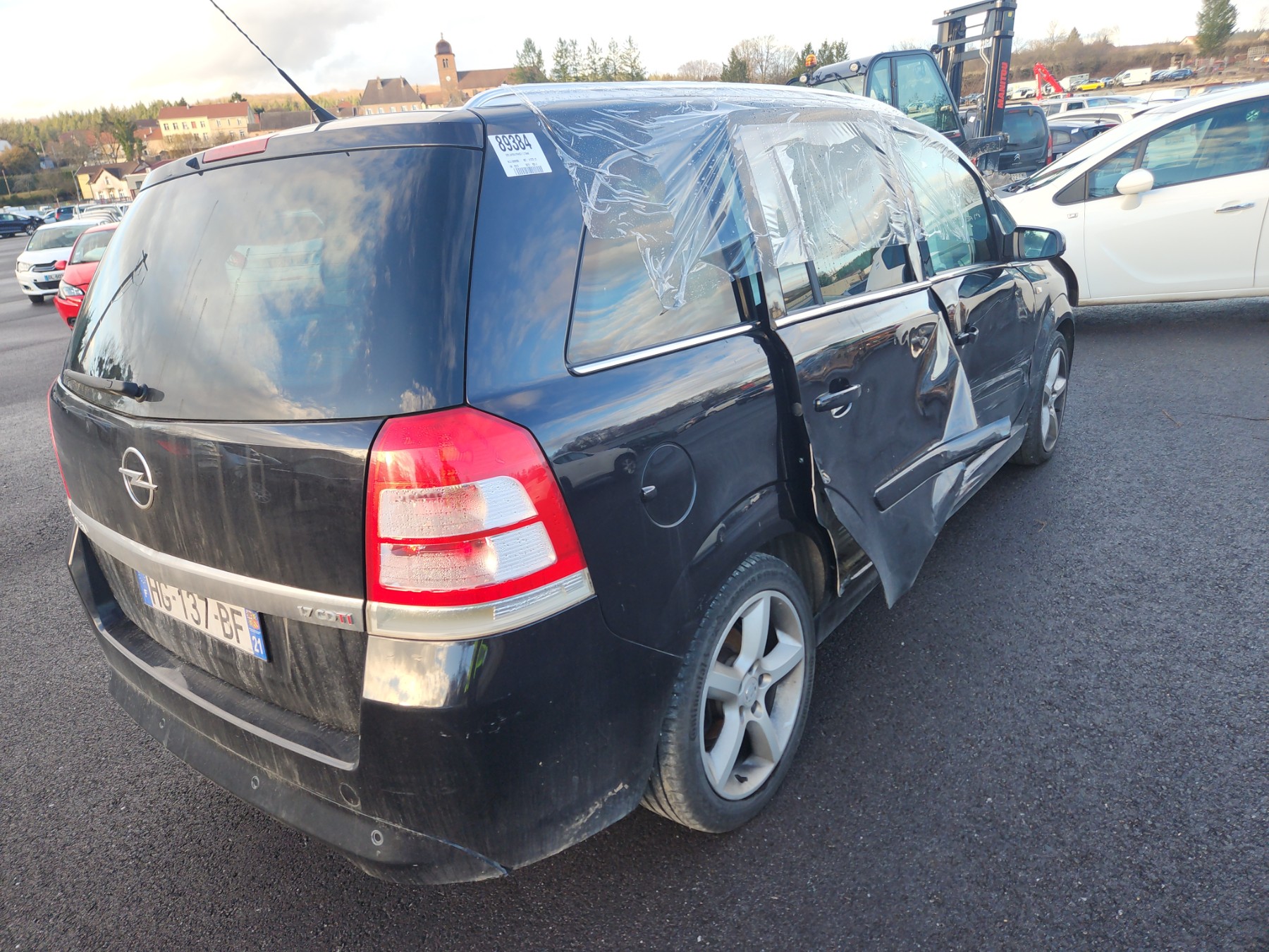 Pare choc arriere pour OPEL ZAFIRA B PHASE 2 Pare choc arriere pour OPEL ZAFIRA B PHASE 2