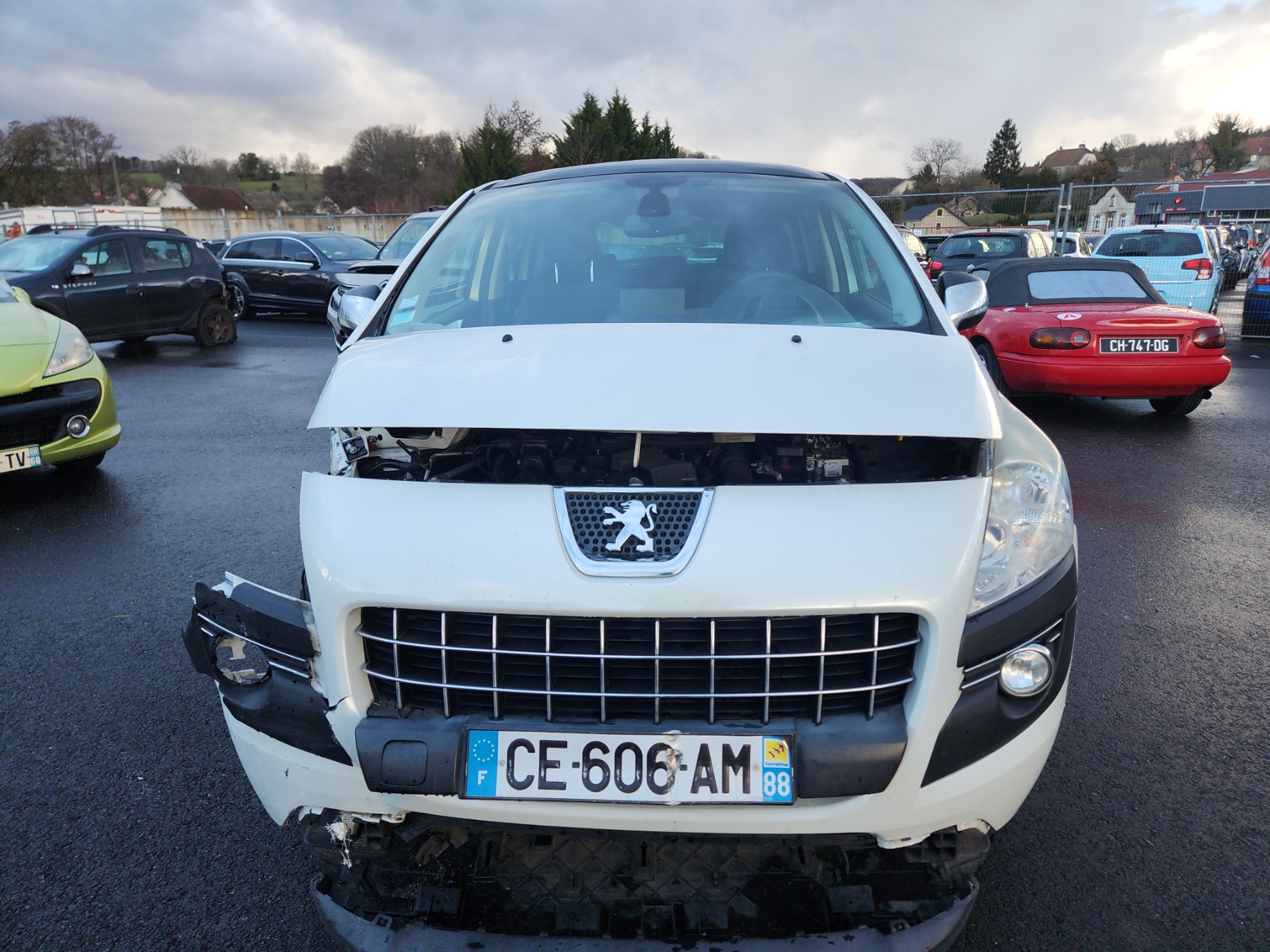 Aile avant gauche pour PEUGEOT 3008 PHASE 1 Aile avant gauche pour PEUGEOT 3008 PHASE 1