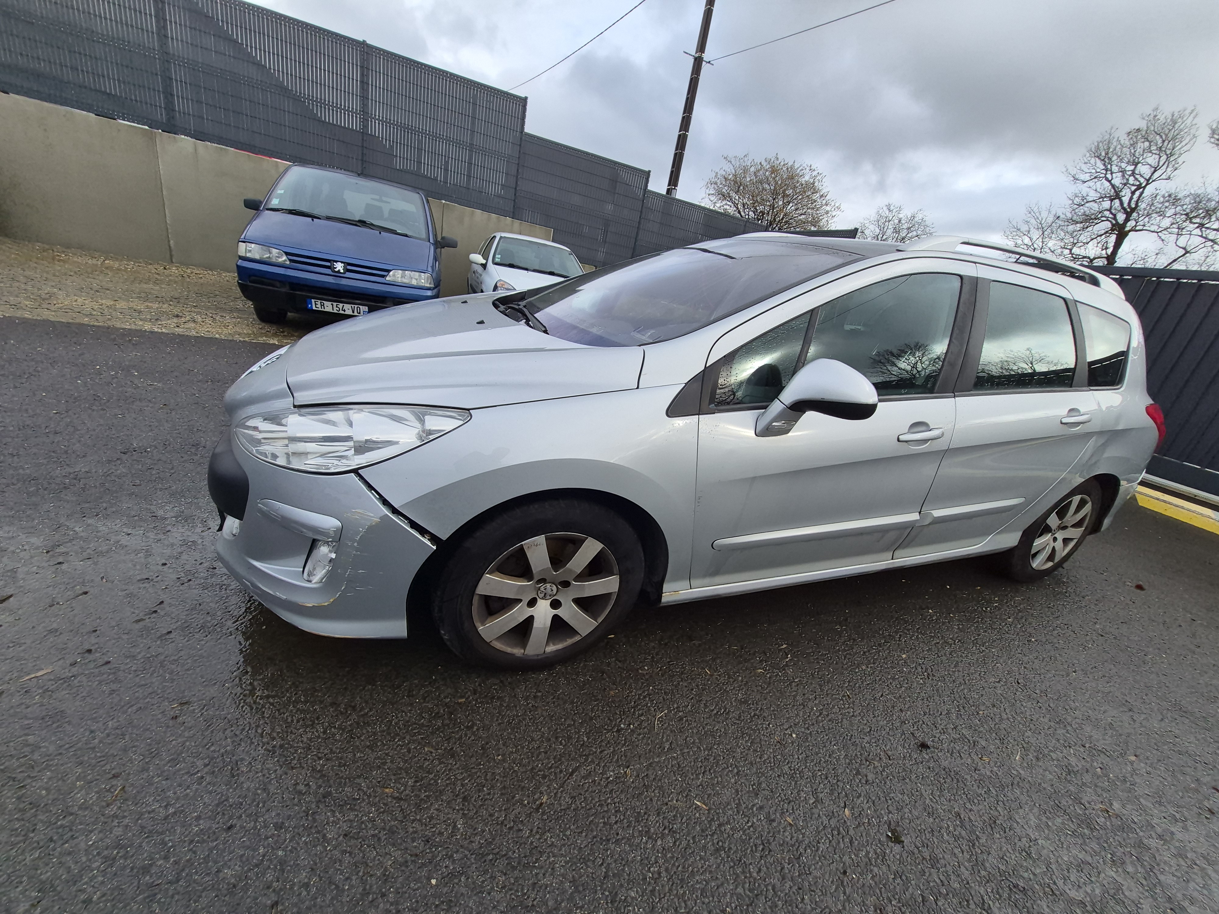 Aile avant gauche pour PEUGEOT 308 1 SW PHASE 1 BREAK Aile avant gauche pour PEUGEOT 308 1 SW PHASE 1 BREAK