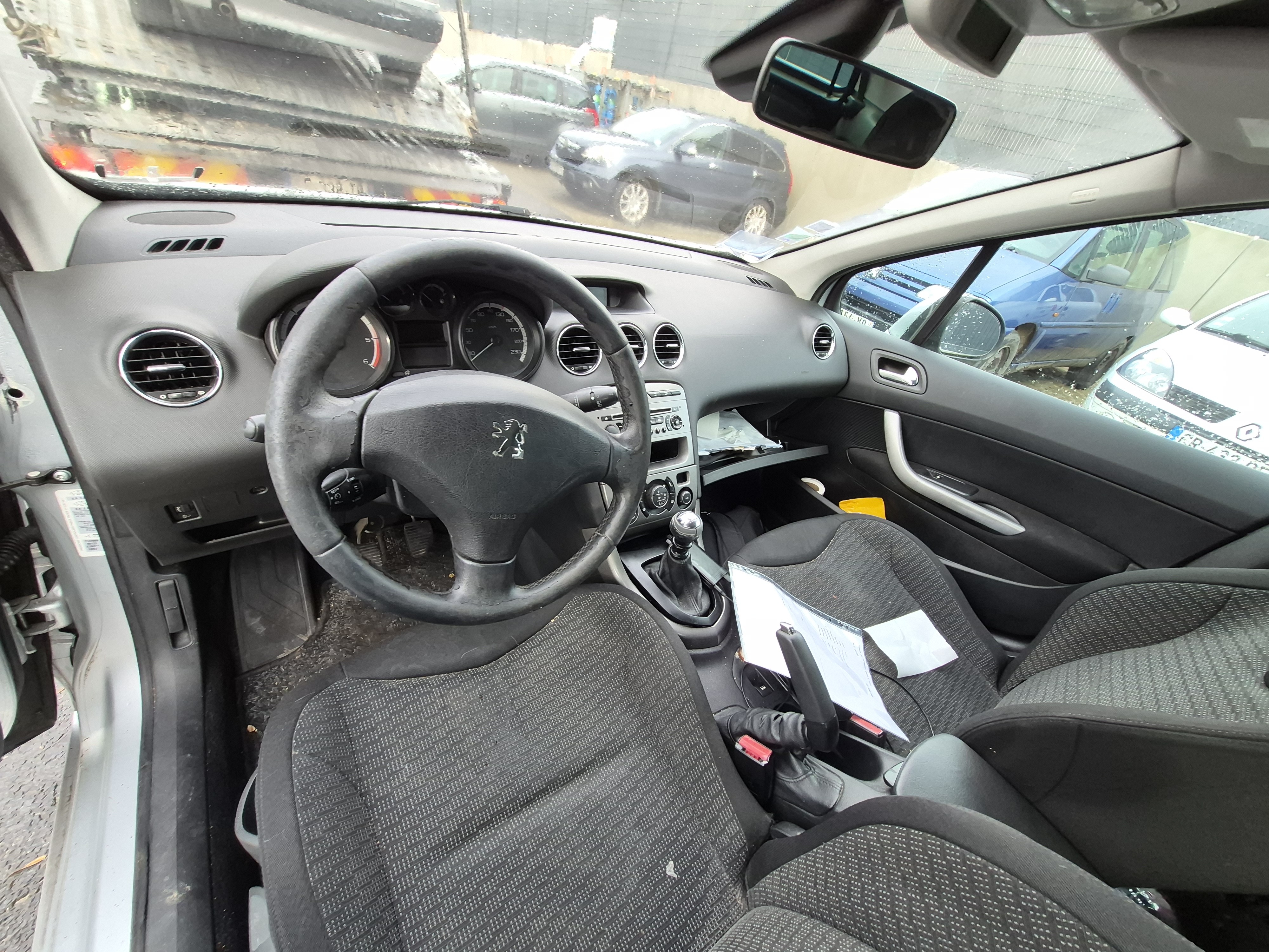 Aile avant gauche pour PEUGEOT 308 1 SW PHASE 1 BREAK Aile avant gauche pour PEUGEOT 308 1 SW PHASE 1 BREAK