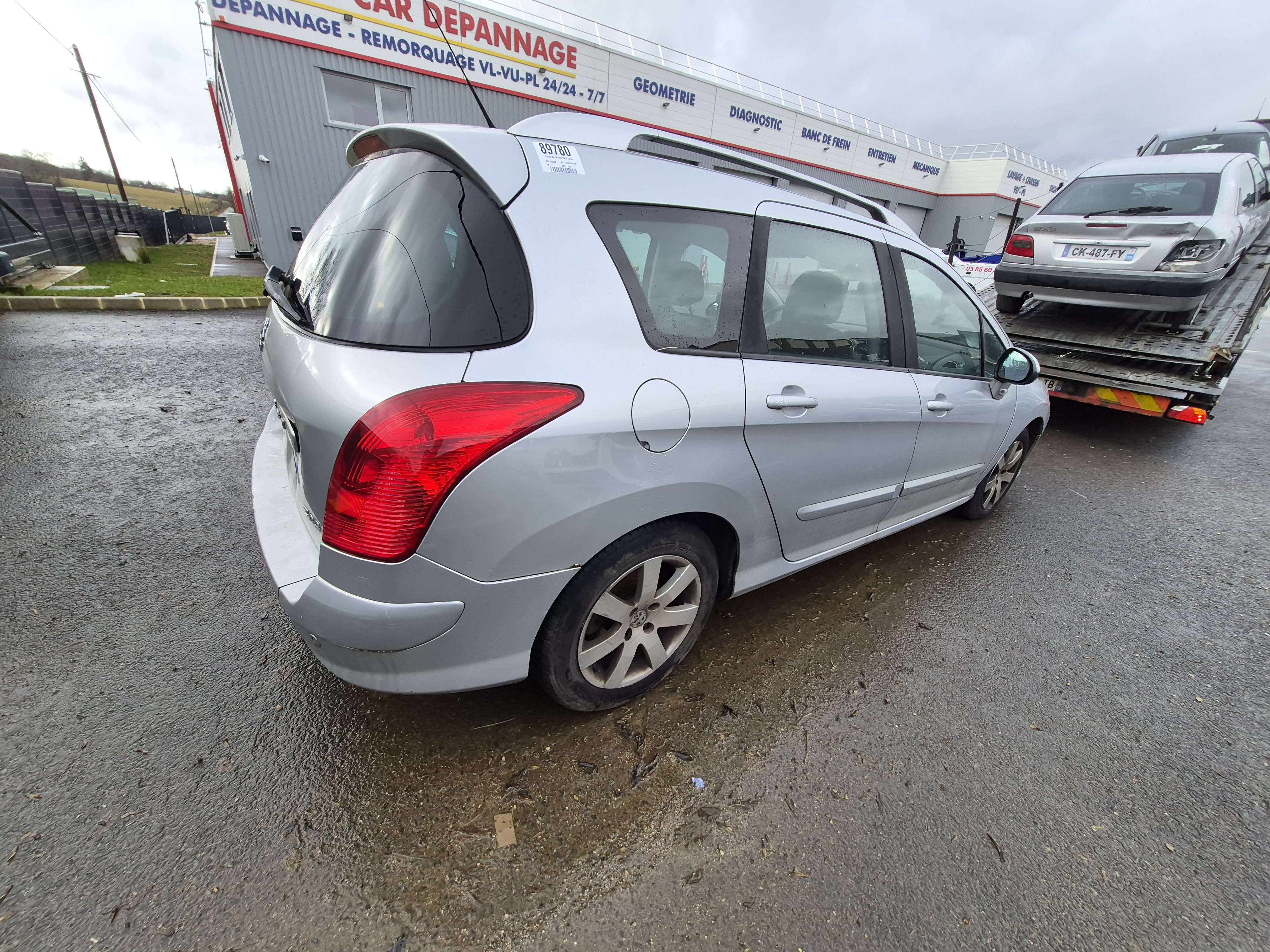 Aile avant gauche pour PEUGEOT 308 1 SW PHASE 1 BREAK Aile avant gauche pour PEUGEOT 308 1 SW PHASE 1 BREAK