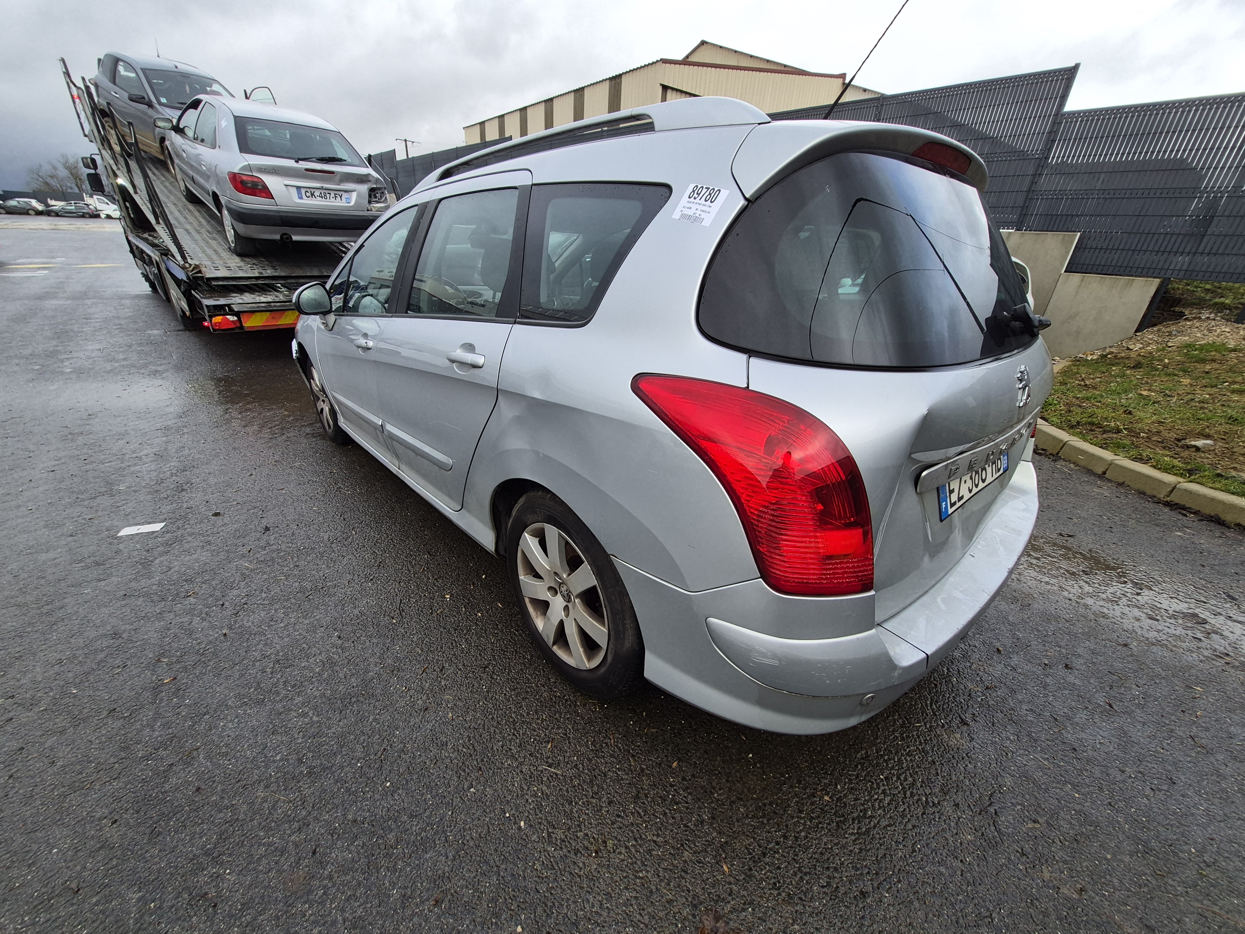 Aile avant gauche pour PEUGEOT 308 1 SW PHASE 1 BREAK Aile avant gauche pour PEUGEOT 308 1 SW PHASE 1 BREAK