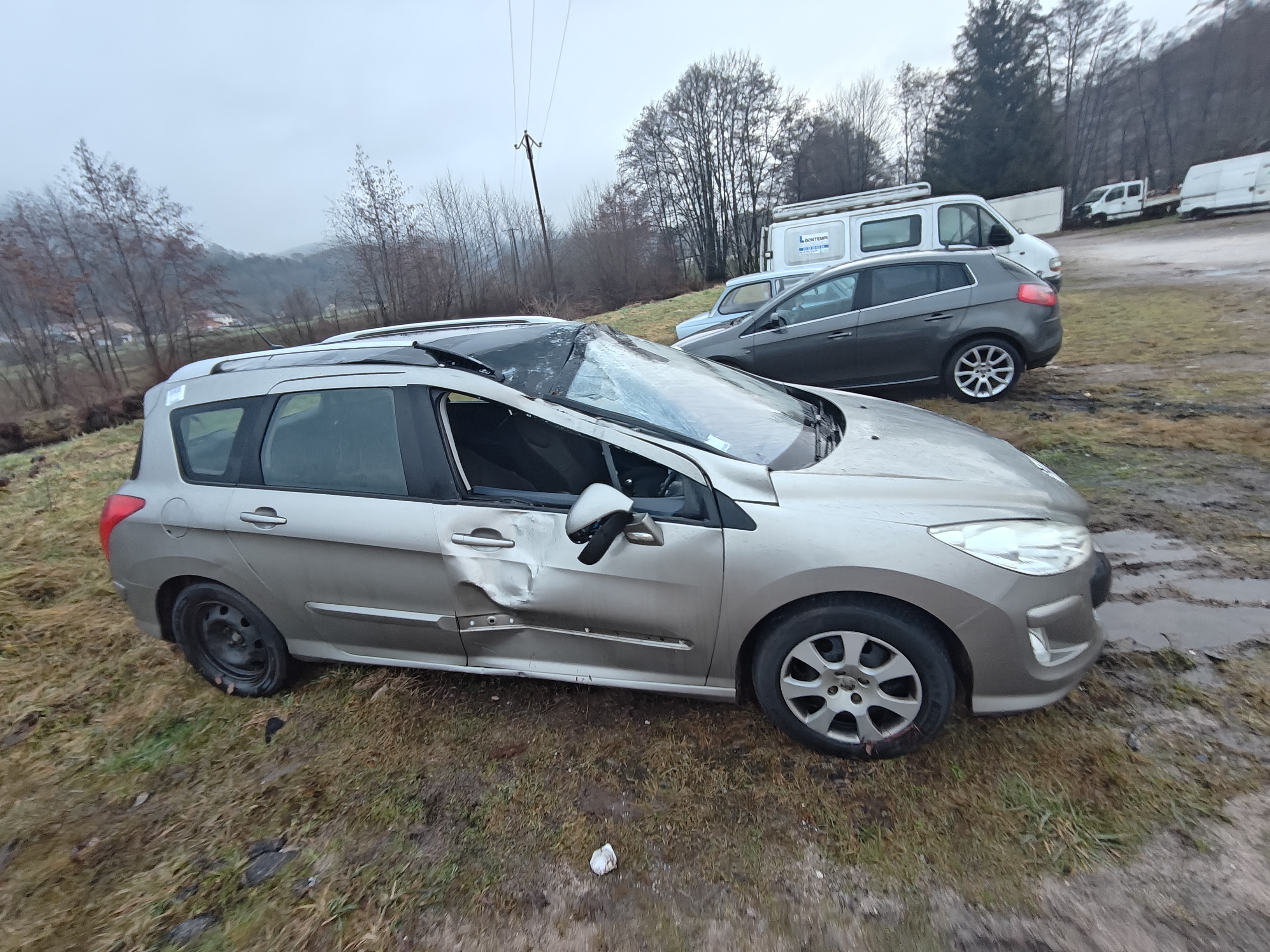 Retroviseur gauche pour PEUGEOT 308 1 SW PHASE 1 BREAK Retroviseur gauche pour PEUGEOT 308 1 SW PHASE 1 BREAK