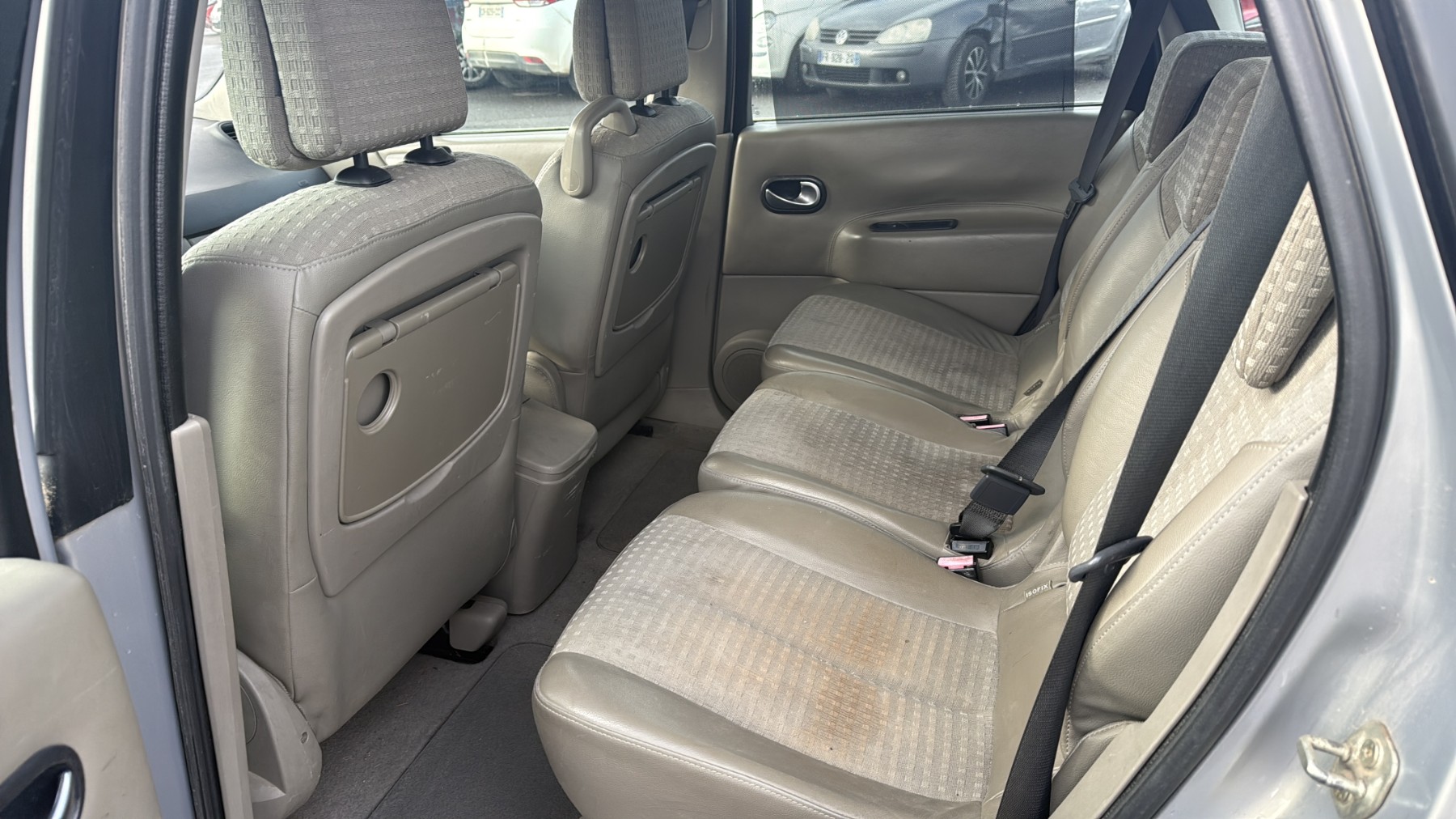 Vitre avant gauche pour RENAULT GRAND SCENIC 2 PHASE 1 Vitre avant gauche pour RENAULT GRAND SCENIC 2 PHASE 1