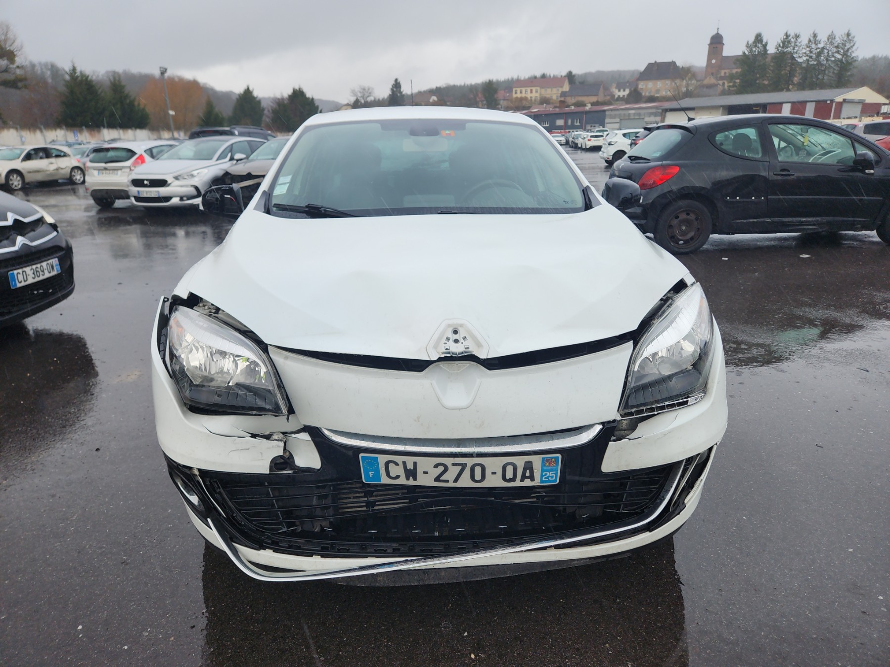 Pare choc arriere pour RENAULT MEGANE 3 PHASE 2 Pare choc arriere pour RENAULT MEGANE 3 PHASE 2