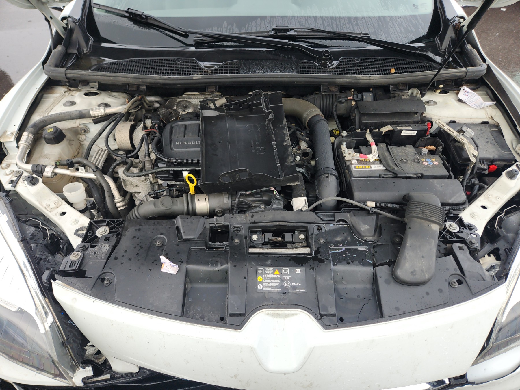 Pare choc arriere pour RENAULT MEGANE 3 PHASE 2 Pare choc arriere pour RENAULT MEGANE 3 PHASE 2