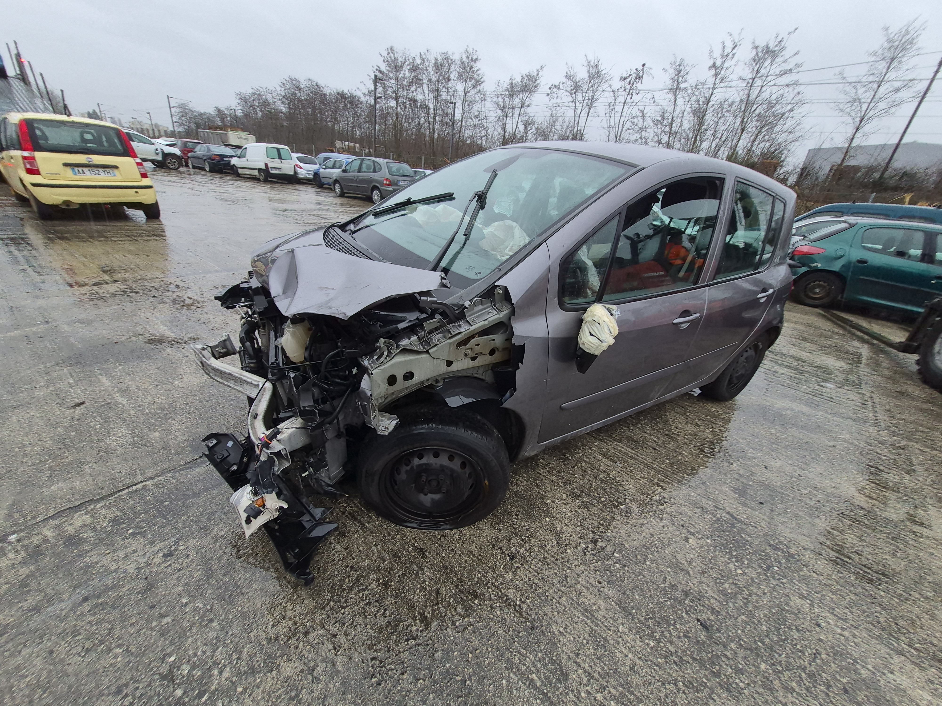 Feu arriere principal droit (feux) pour RENAULT MODUS PHASE 2 Feu arriere principal droit (feux) pour RENAULT MODUS PHASE 2