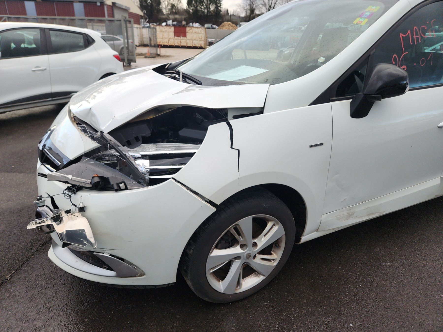 Feu arriere principal droit (feux) pour RENAULT SCENIC 3 PHASE 3 Feu arriere principal droit (feux) pour RENAULT SCENIC 3 PHASE 3