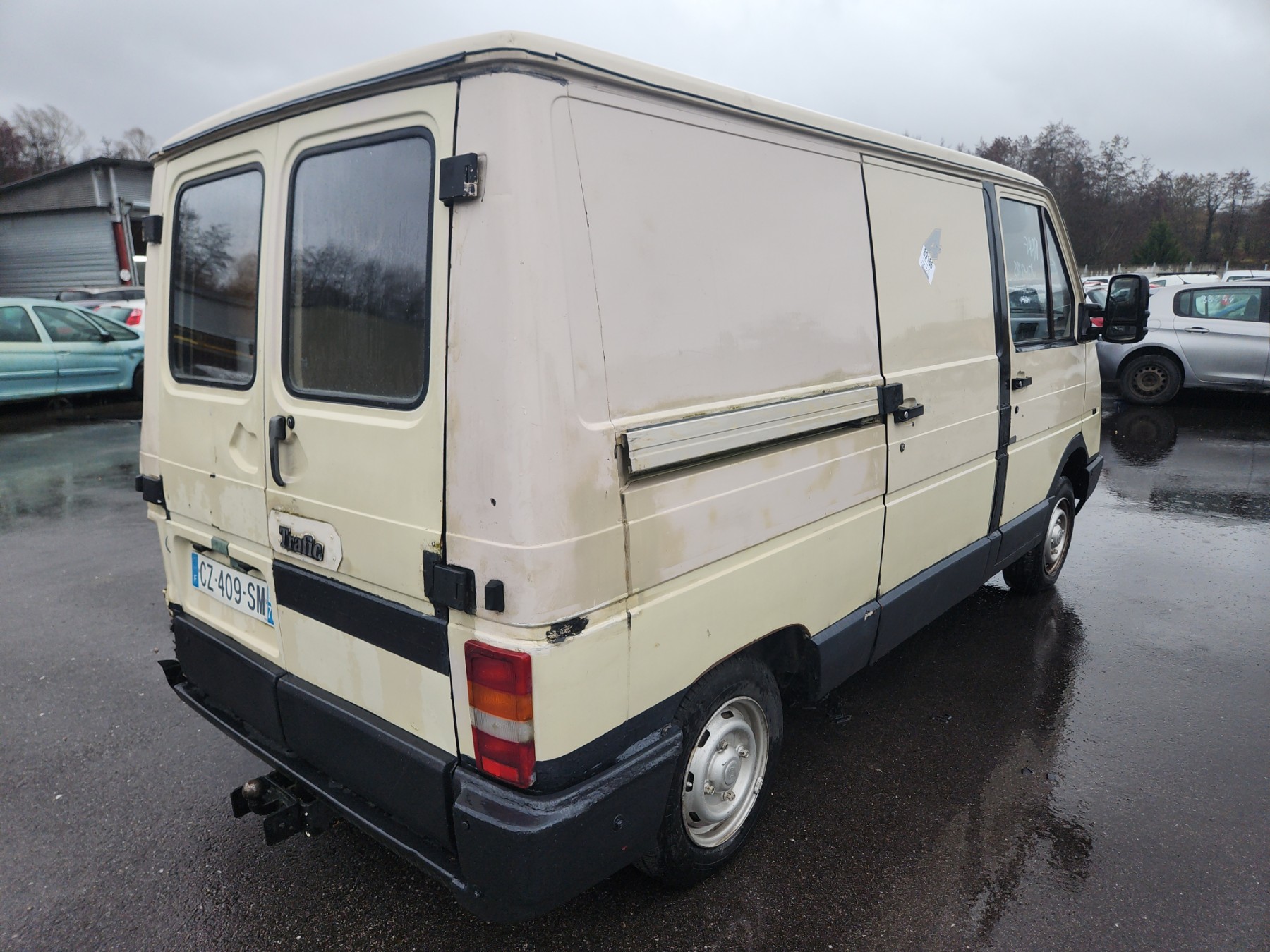 Retroviseur gauche pour RENAULT TRAFIC 1 PHASE 1 Retroviseur gauche pour RENAULT TRAFIC 1 PHASE 1