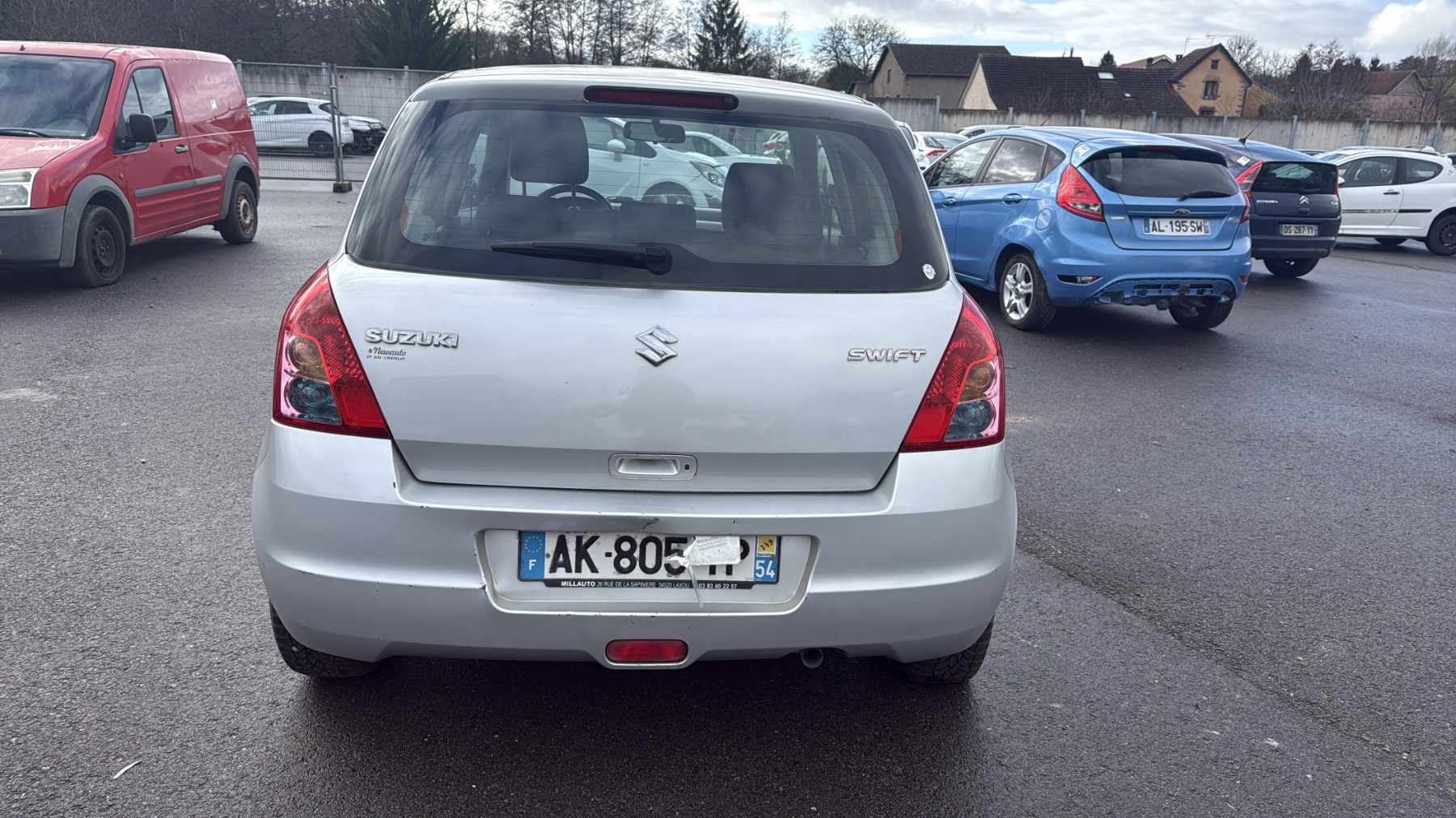 Jante pour SUZUKI SWIFT III Jante pour SUZUKI SWIFT III