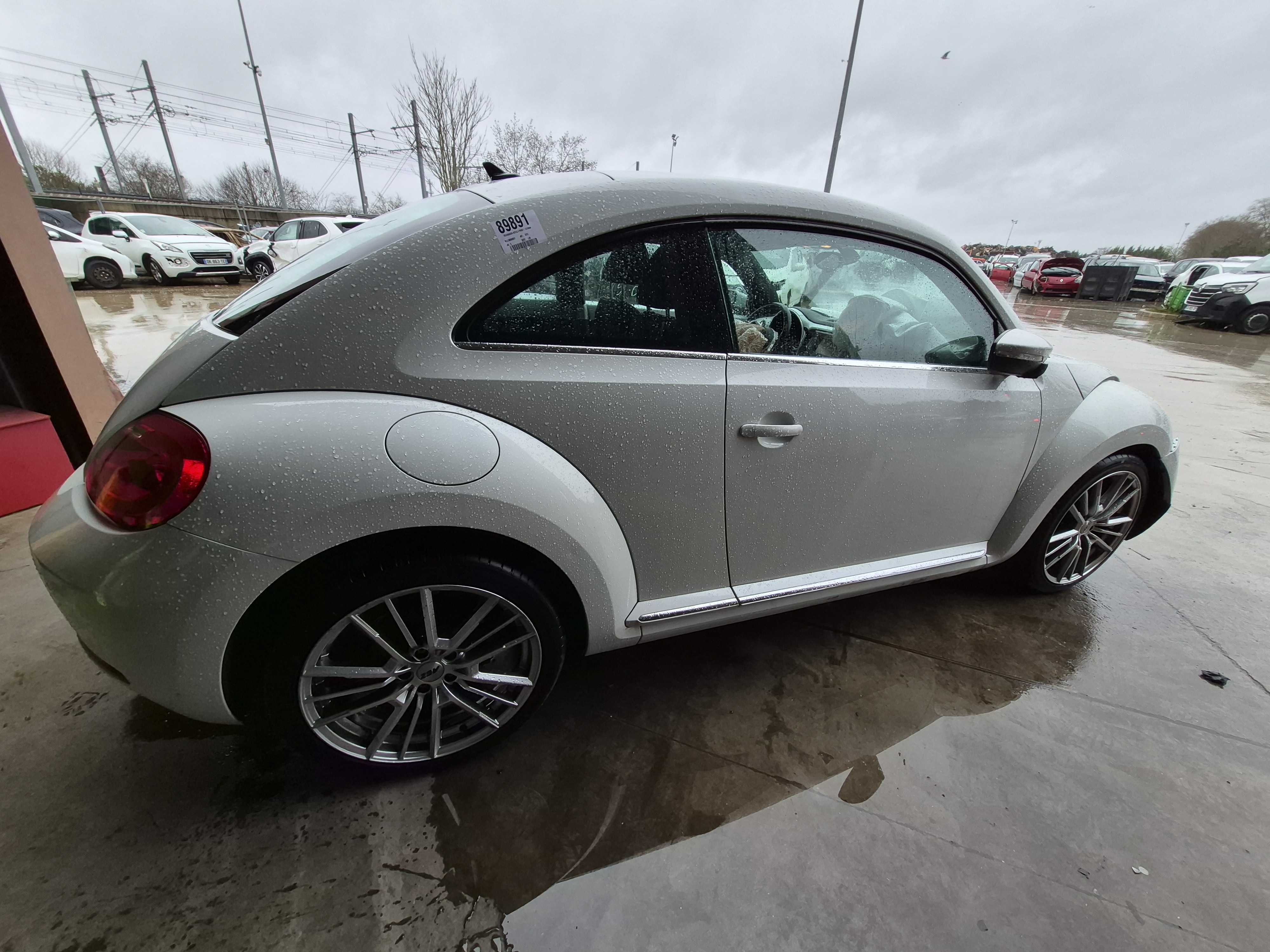 Appui tete avant pour VOLKSWAGEN BEETLE 2 PHASE 1 Appui tete avant pour VOLKSWAGEN BEETLE 2 PHASE 1