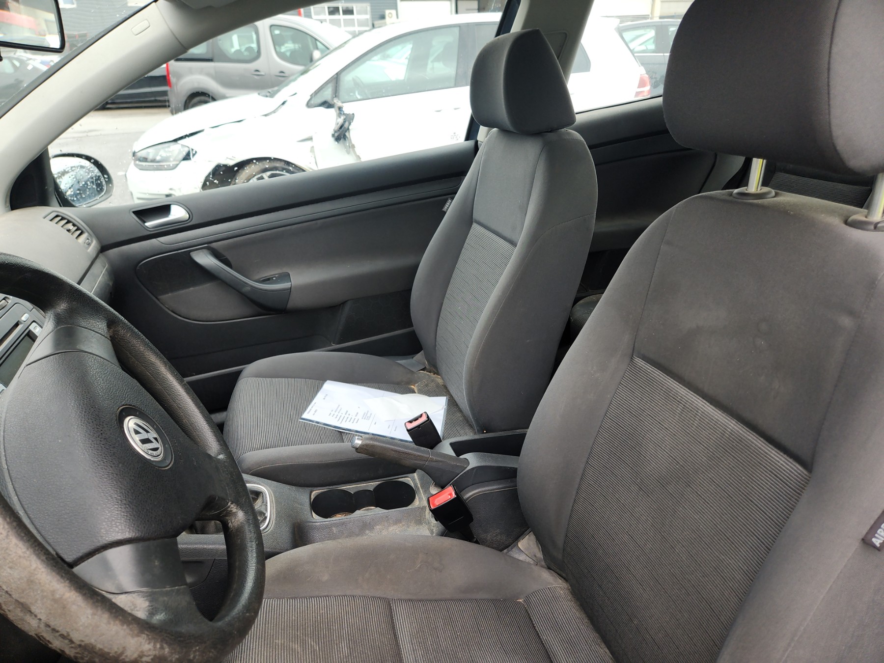 Aile avant gauche pour VOLKSWAGEN GOLF 5 Aile avant gauche pour VOLKSWAGEN GOLF 5