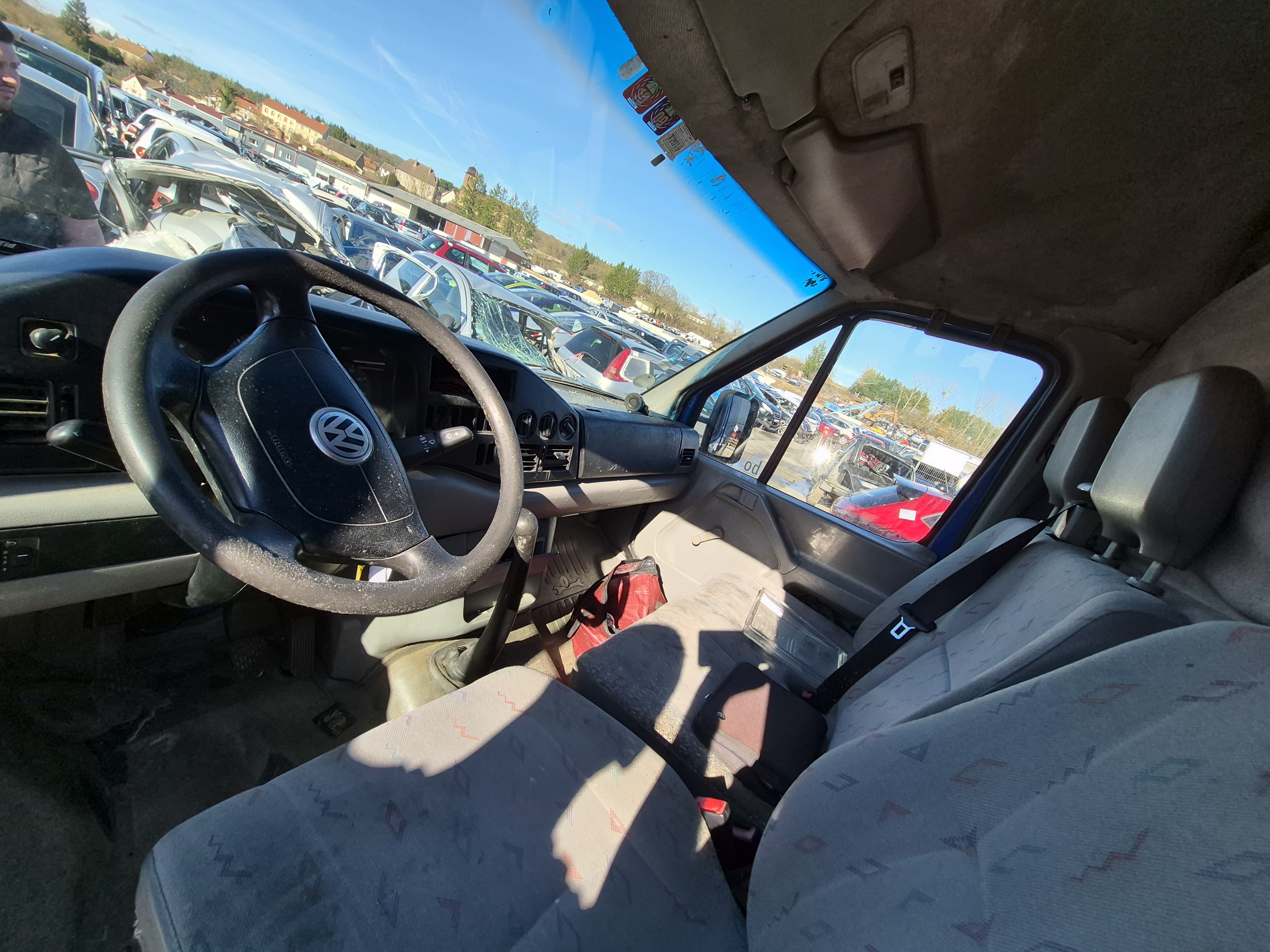 Aile avant droit pour VOLKSWAGEN LT 2 Aile avant droit pour VOLKSWAGEN LT 2