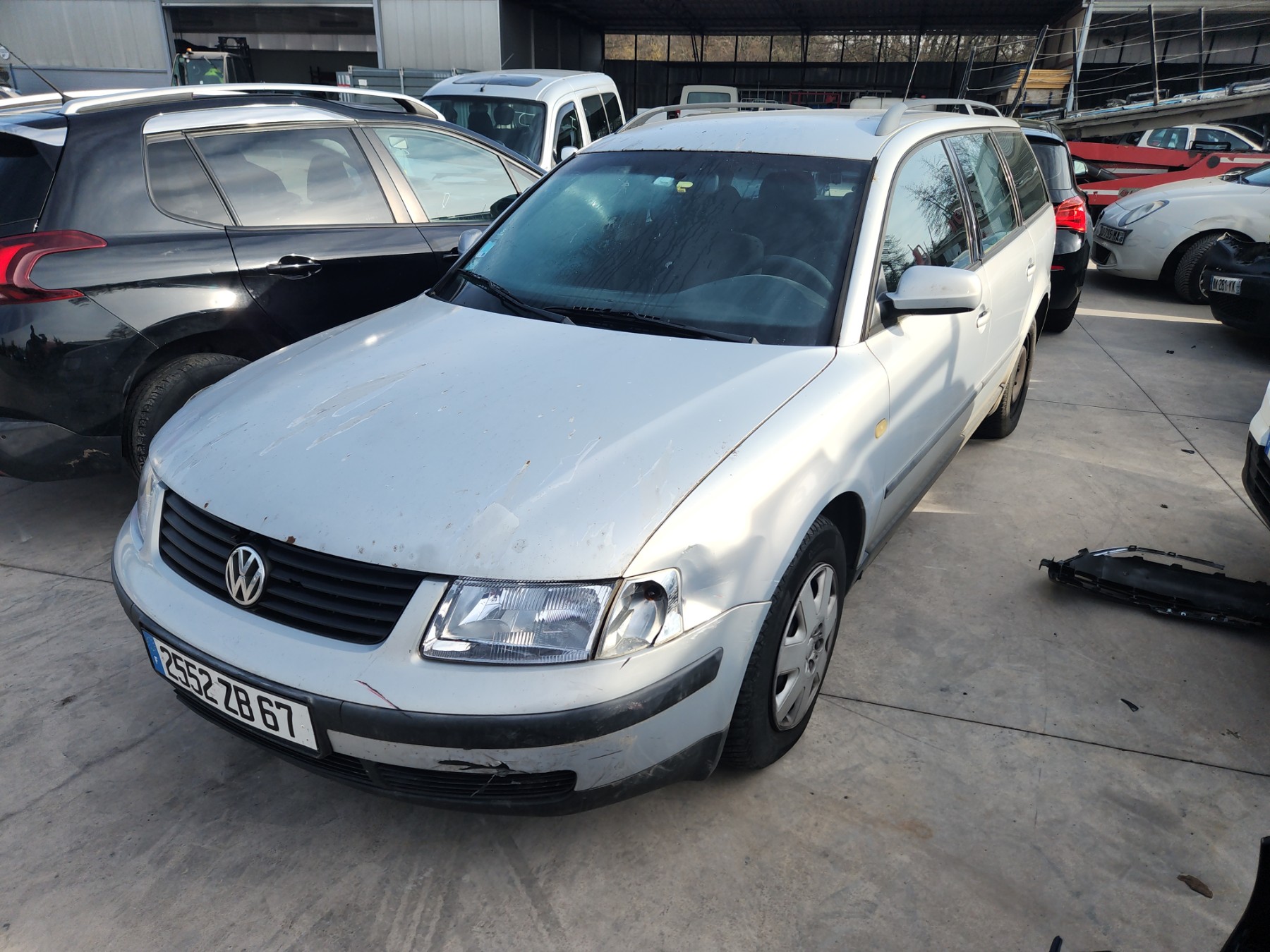 Retroviseur droit pour VOLKSWAGEN PASSAT 4 PHASE 1 BREAK Retroviseur droit pour VOLKSWAGEN PASSAT 4 PHASE 1 BREAK
