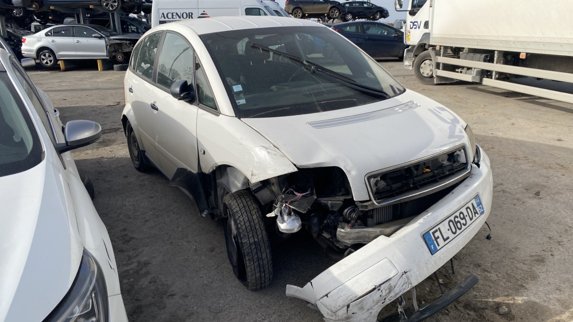 Pare choc arriere pour AUDI A2 Pare choc arriere pour AUDI A2