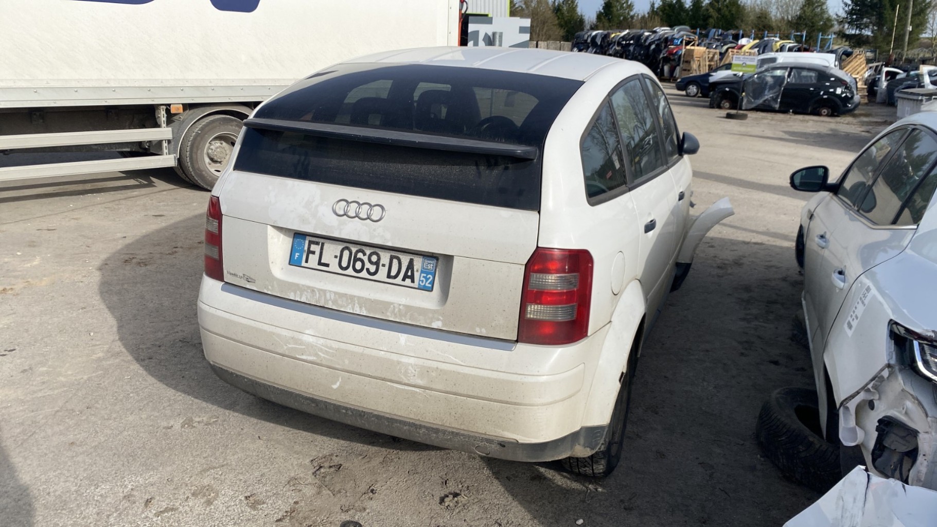 Pare choc arriere pour AUDI A2 Pare choc arriere pour AUDI A2