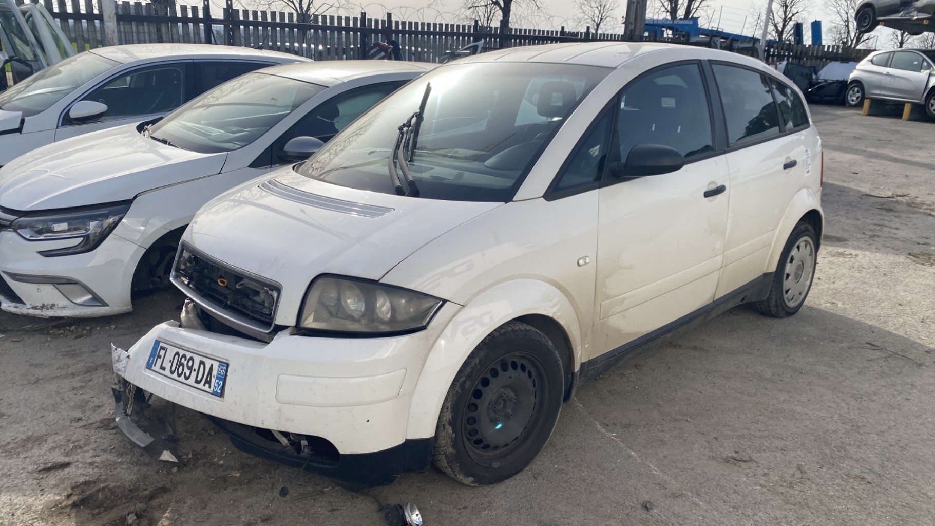 Pare choc arriere pour AUDI A2 Pare choc arriere pour AUDI A2