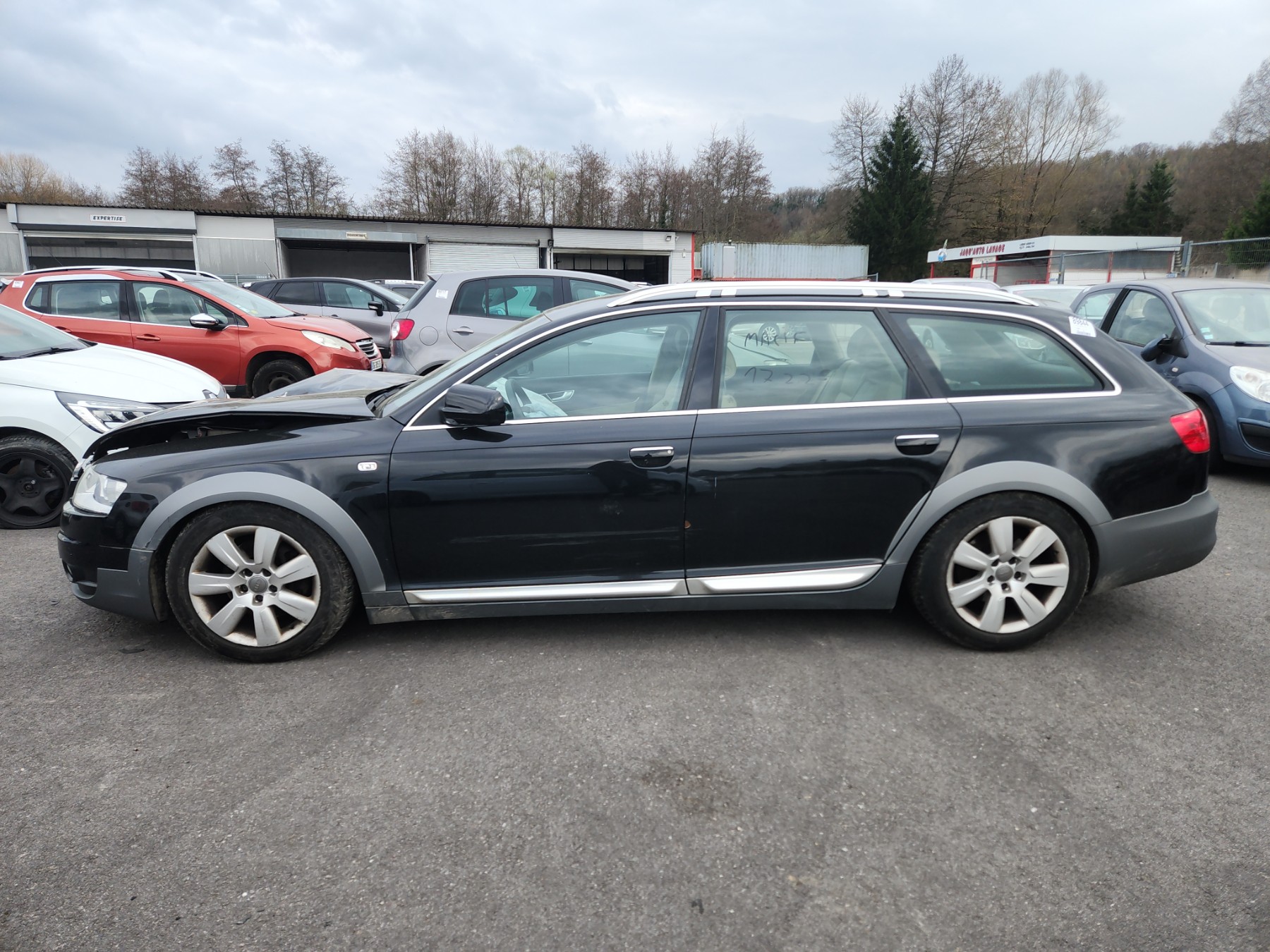 Pare choc arriere pour AUDI A6 3 ALLROAD PHASE 1 BREAK Pare choc arriere pour AUDI A6 3 ALLROAD PHASE 1 BREAK