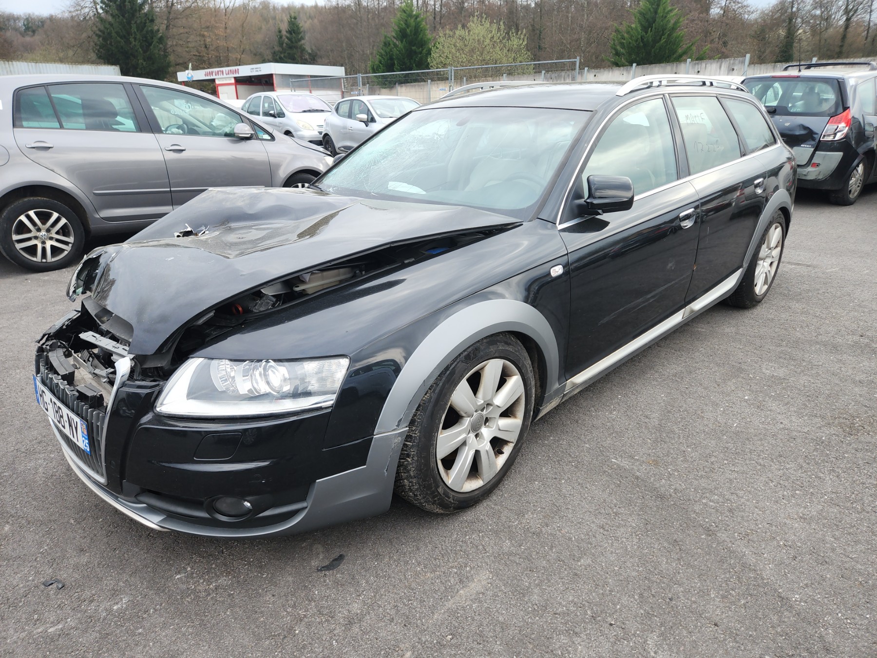 Pare choc arriere pour AUDI A6 3 ALLROAD PHASE 1 BREAK Pare choc arriere pour AUDI A6 3 ALLROAD PHASE 1 BREAK