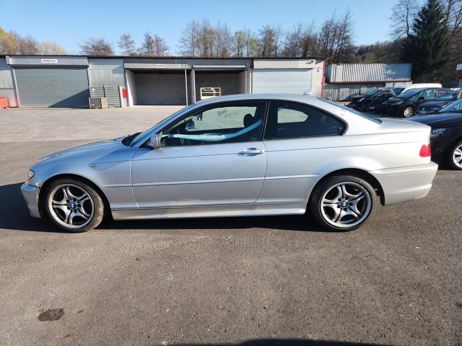 Pare boue avant gauche pour BMW SERIE 3 E46 COUPE PHASE 2 Pare boue avant gauche pour BMW SERIE 3 E46 COUPE PHASE 2