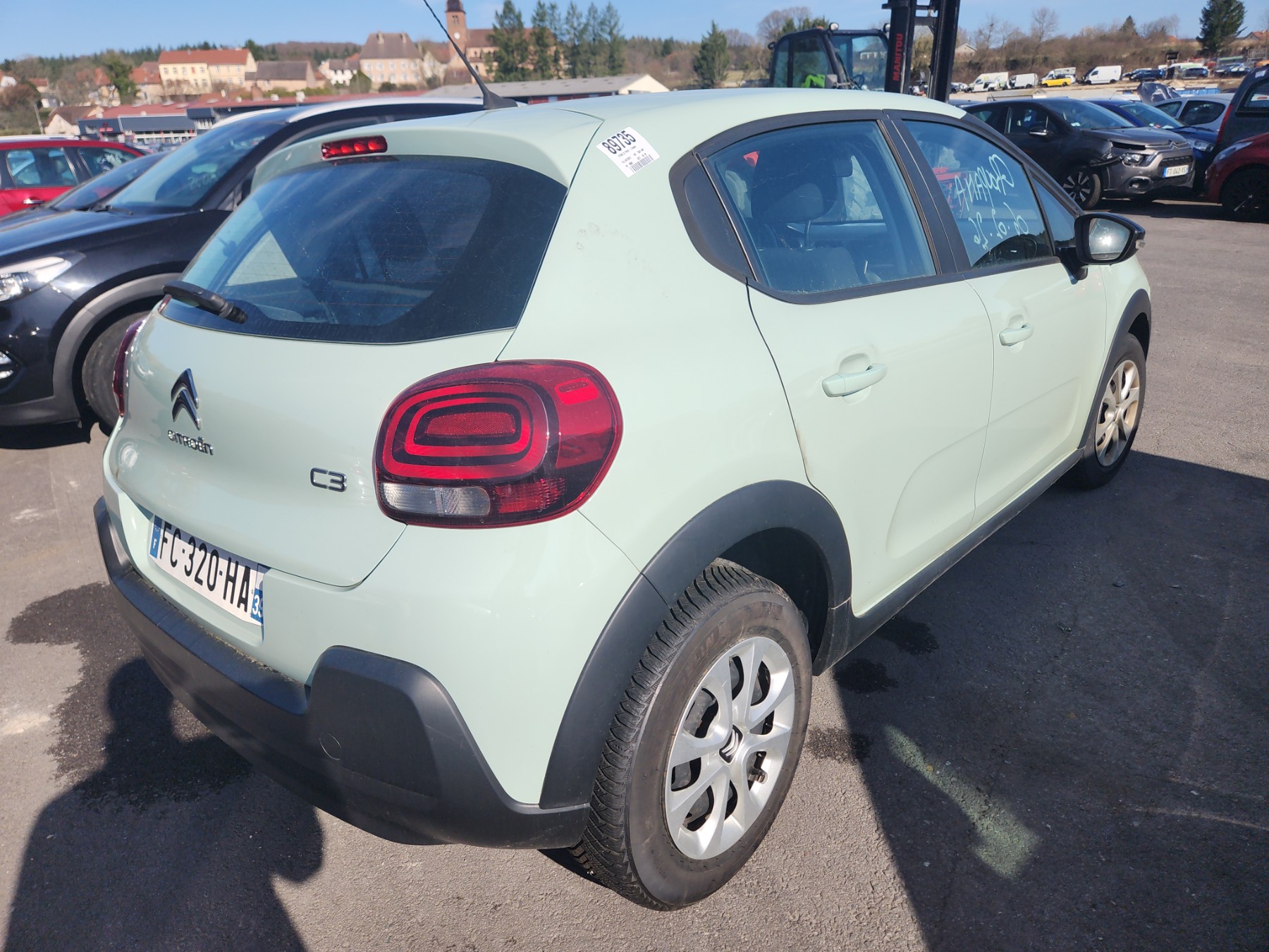 Extension d'aile arriere droit pour CITROEN C3 3 PHASE 1 Extension d'aile arriere droit pour CITROEN C3 3 PHASE 1