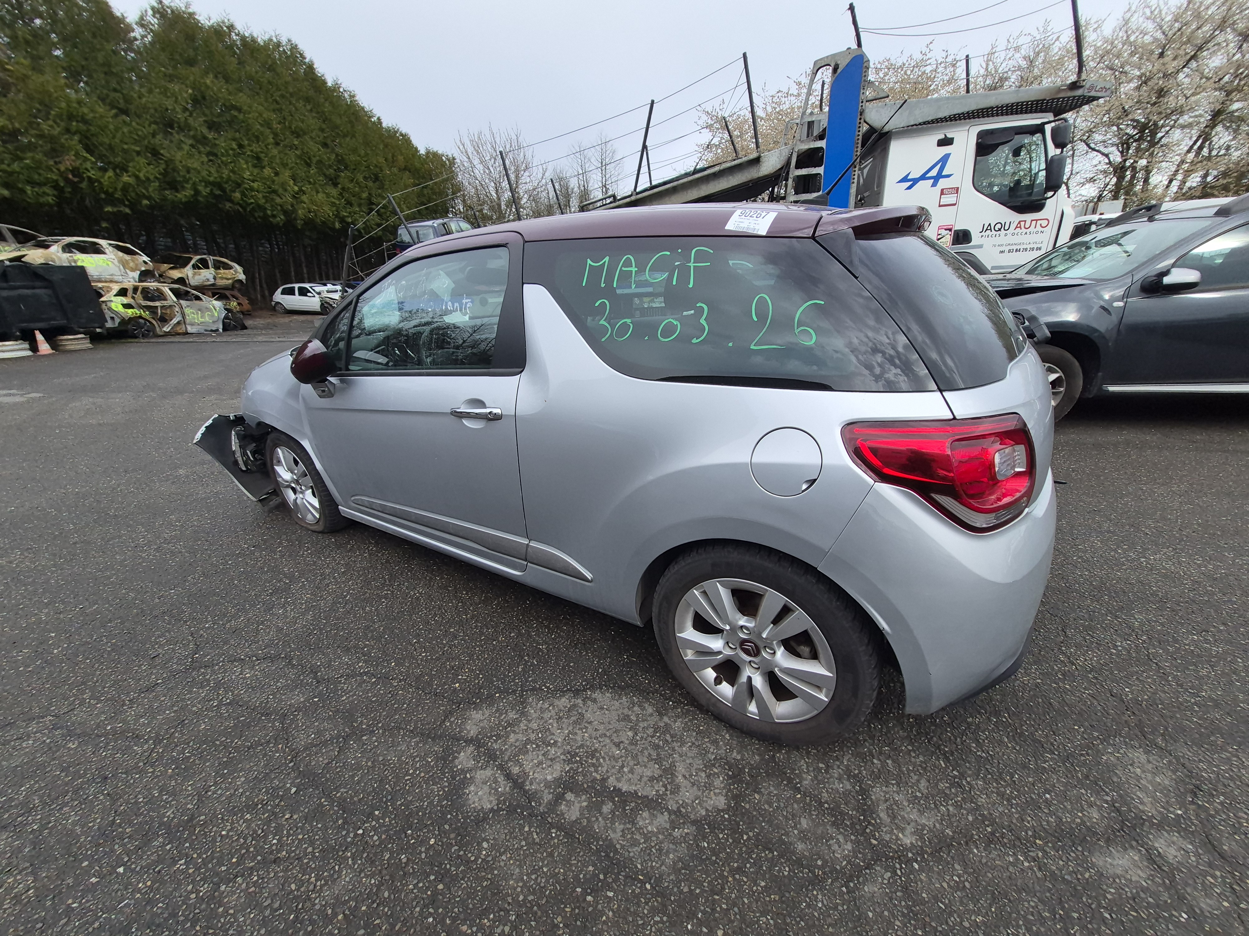 Boitier d'aide au stationnement pour CITROEN DS3 PHASE 1 Boitier d'aide au stationnement pour CITROEN DS3 PHASE 1
