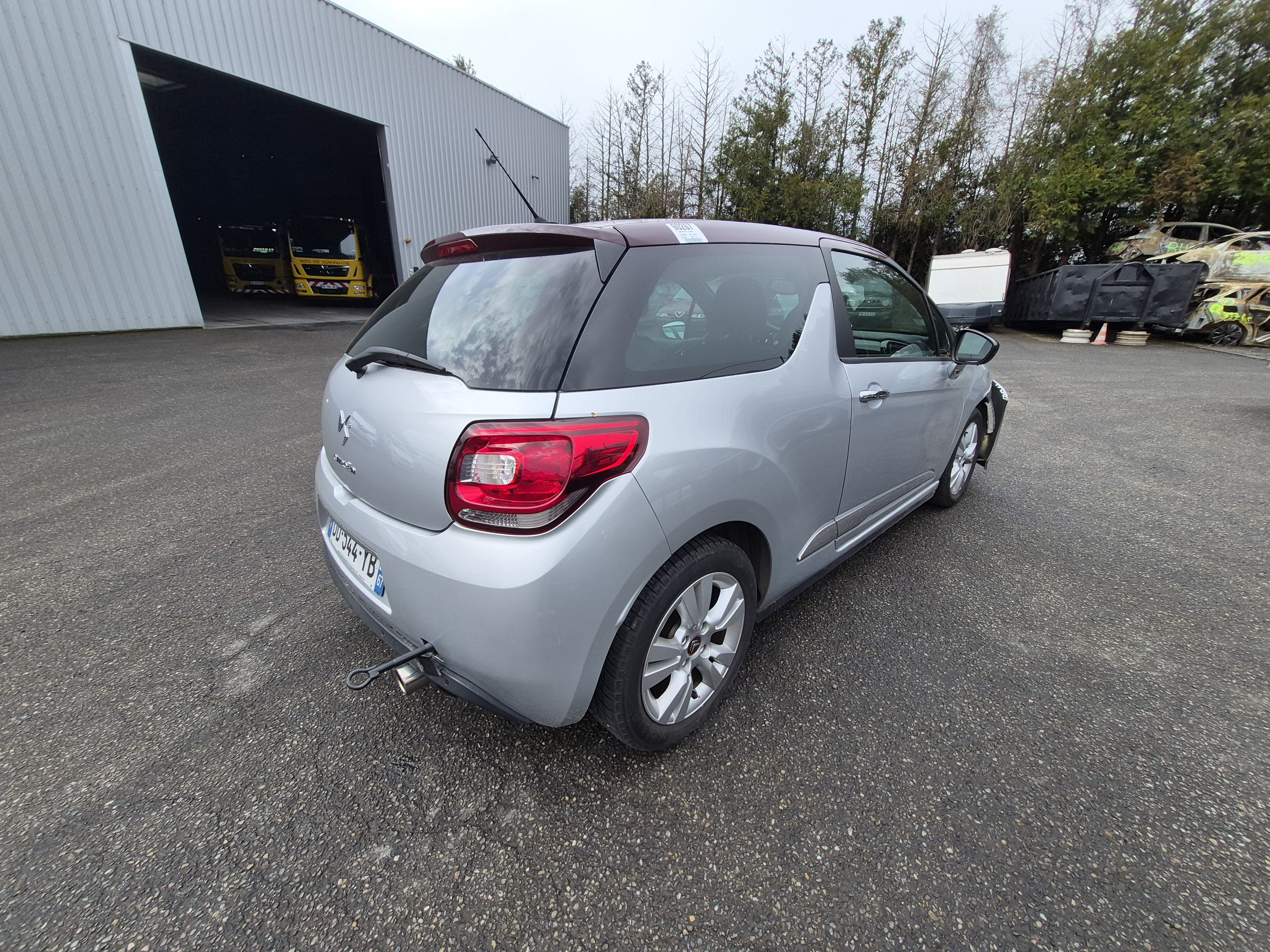 Boitier d'aide au stationnement pour CITROEN DS3 PHASE 1 Boitier d'aide au stationnement pour CITROEN DS3 PHASE 1