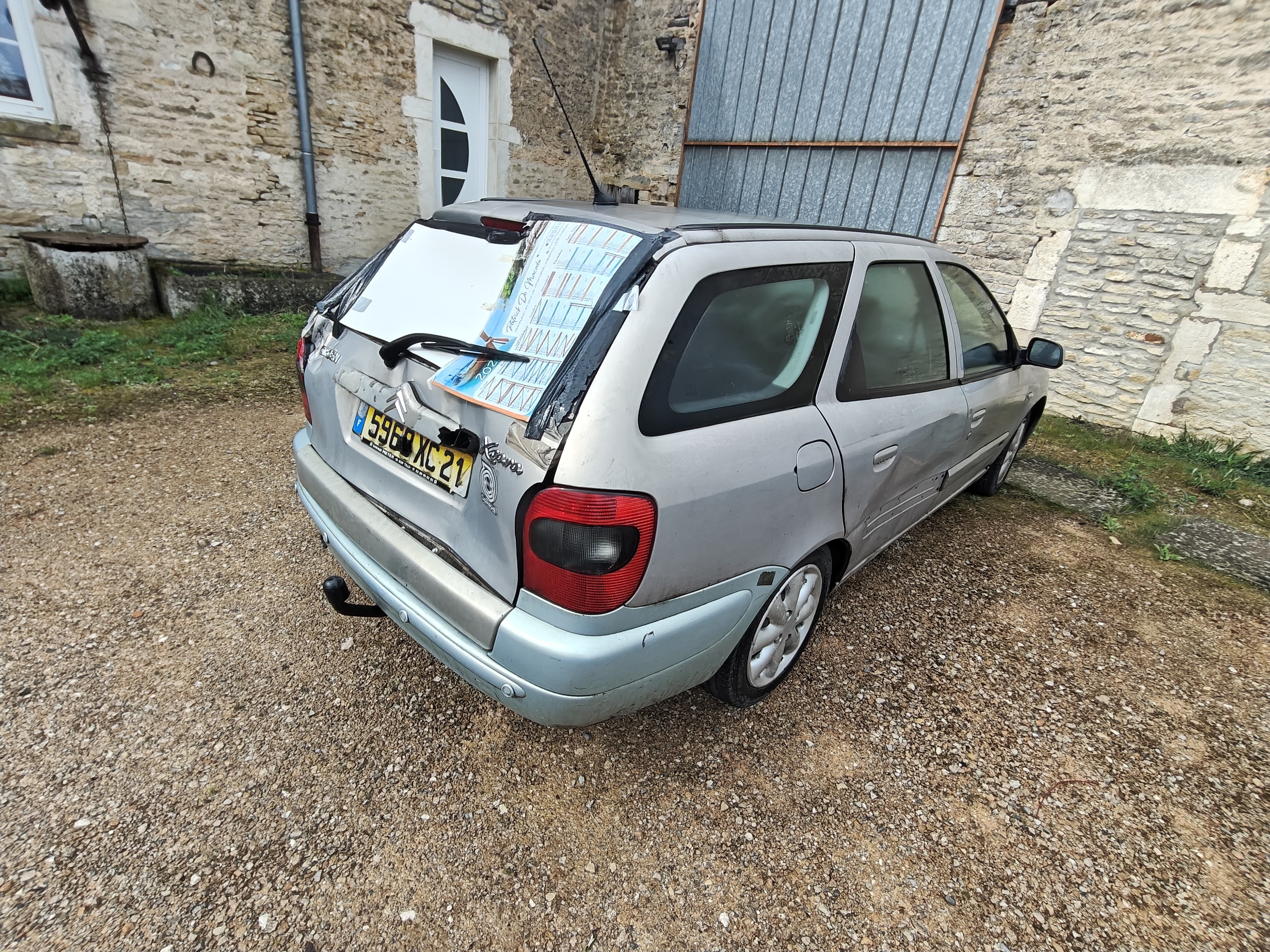 Pare choc arriere pour CITROEN XSARA PHASE 2 BREAK Pare choc arriere pour CITROEN XSARA PHASE 2 BREAK