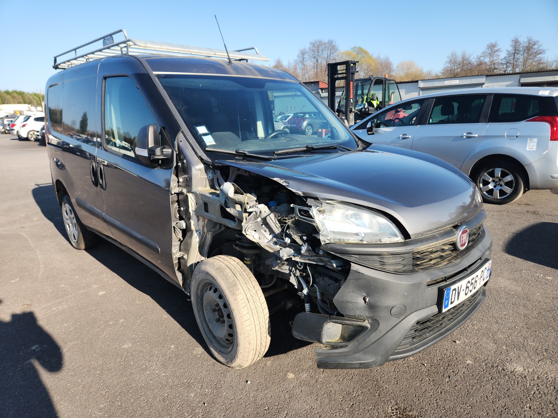 Feu arriere principal gauche (feux) pour FIAT DOBLO 2 PHASE 2 Feu arriere principal gauche (feux) pour FIAT DOBLO 2 PHASE 2