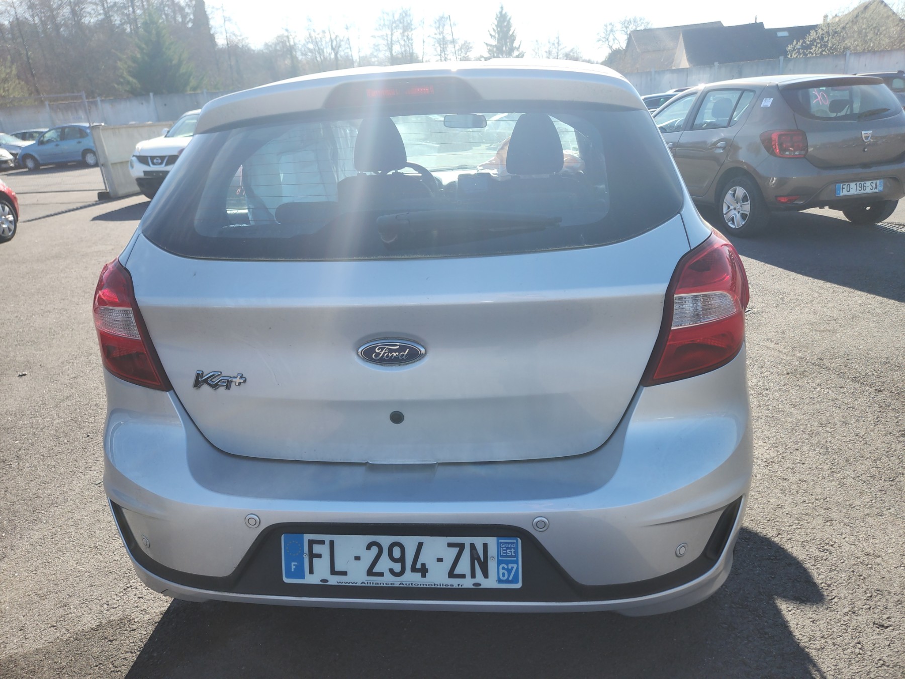 Triangle avant droit pour FORD KA+ Triangle avant droit pour FORD KA+