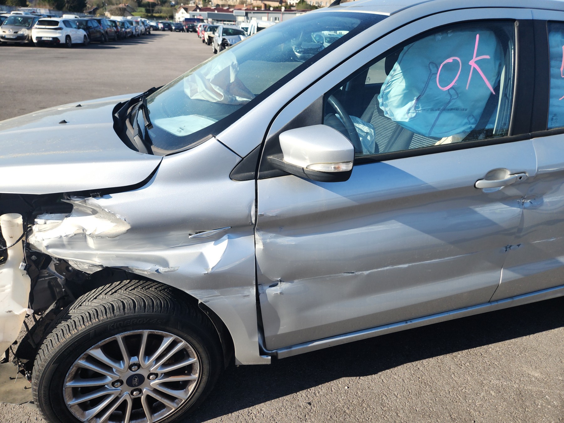 Triangle avant droit pour FORD KA+ Triangle avant droit pour FORD KA+