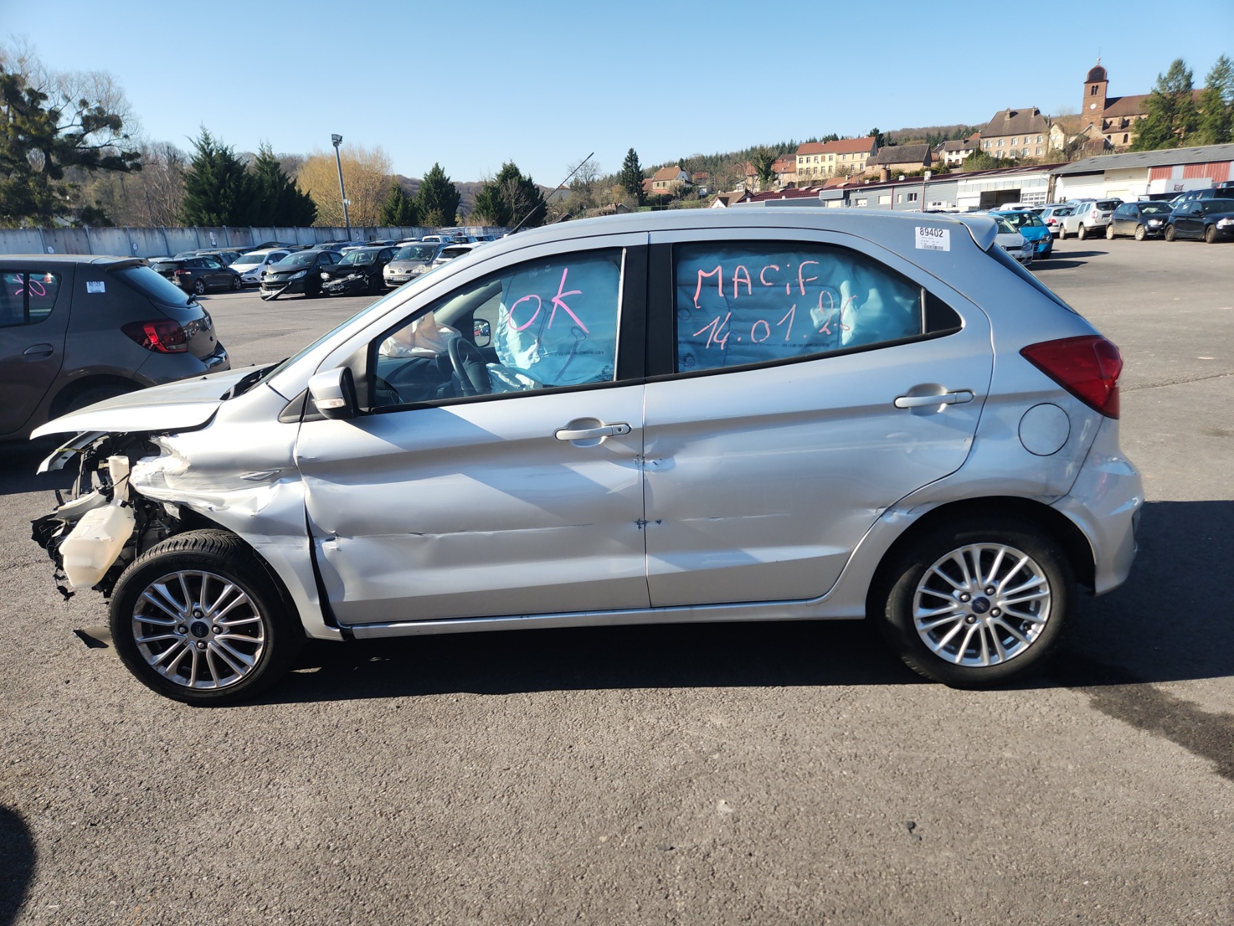 Triangle avant droit pour FORD KA+ Triangle avant droit pour FORD KA+