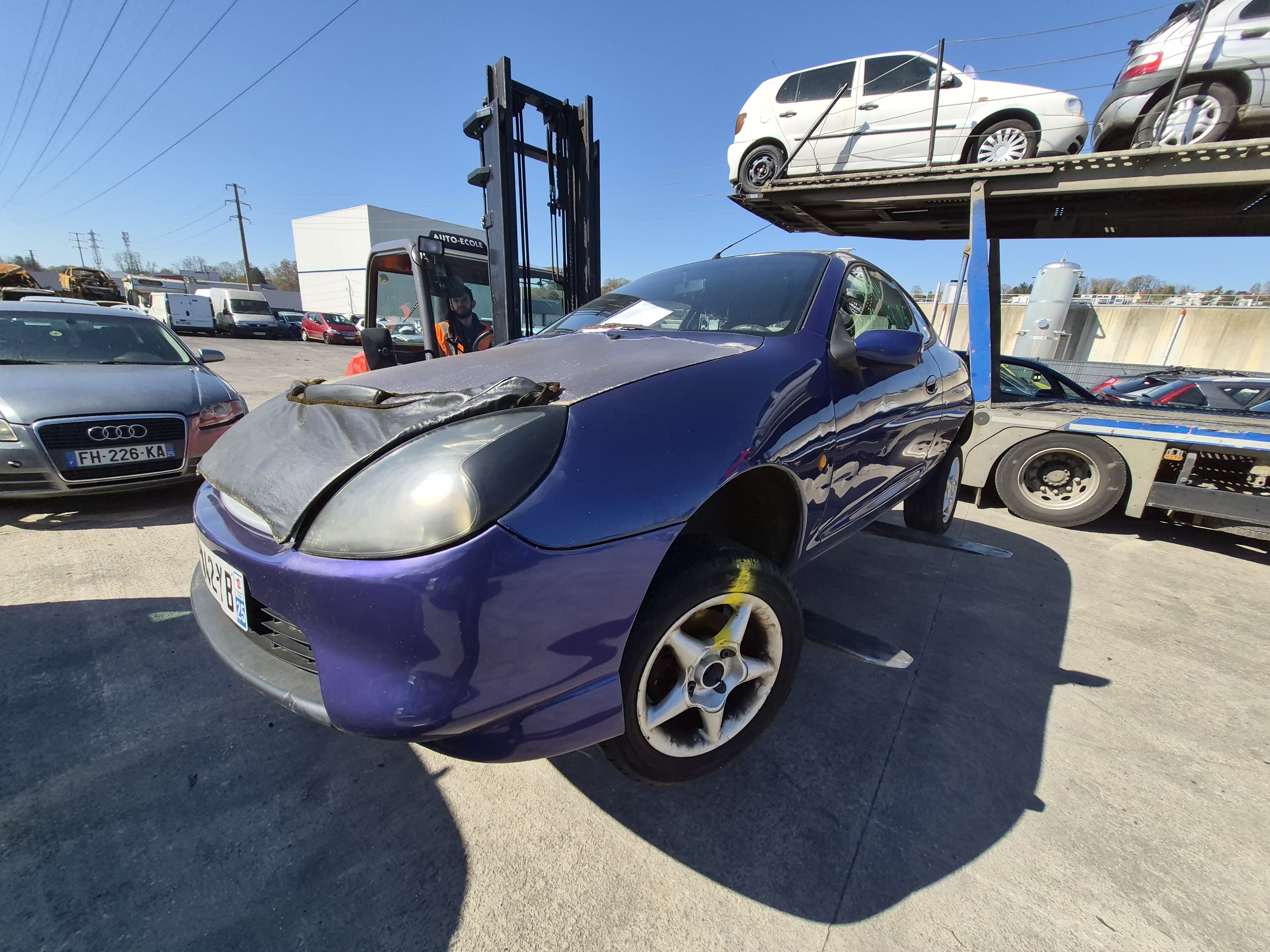 Feu arriere principal gauche (feux) pour FORD PUMA COUPE Feu arriere principal gauche (feux) pour FORD PUMA COUPE