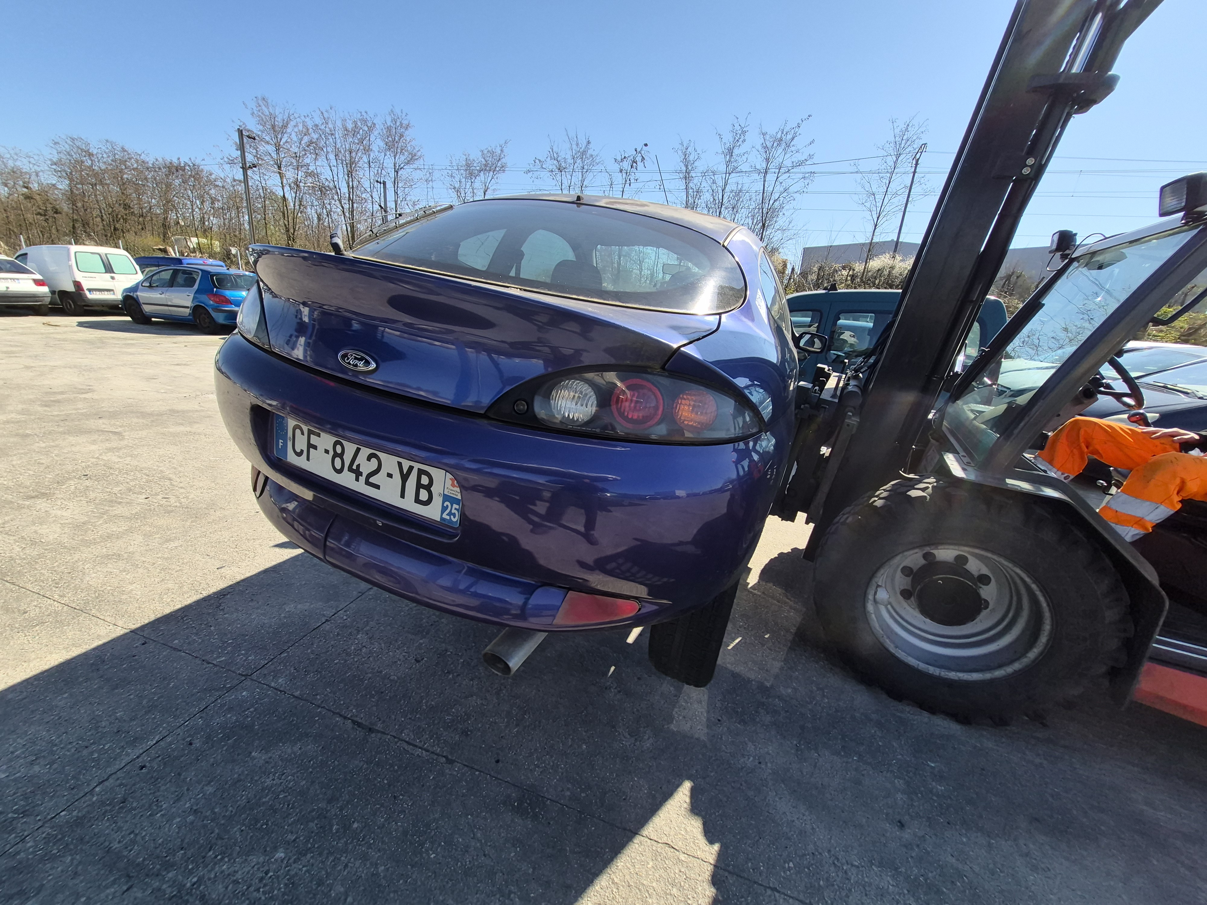 Feu arriere principal gauche (feux) pour FORD PUMA COUPE Feu arriere principal gauche (feux) pour FORD PUMA COUPE
