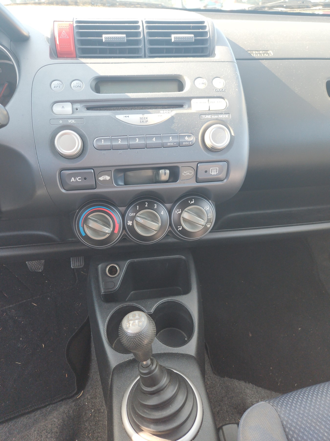 Cardan gauche (transmission) pour HONDA JAZZ 2 Cardan gauche (transmission) pour HONDA JAZZ 2