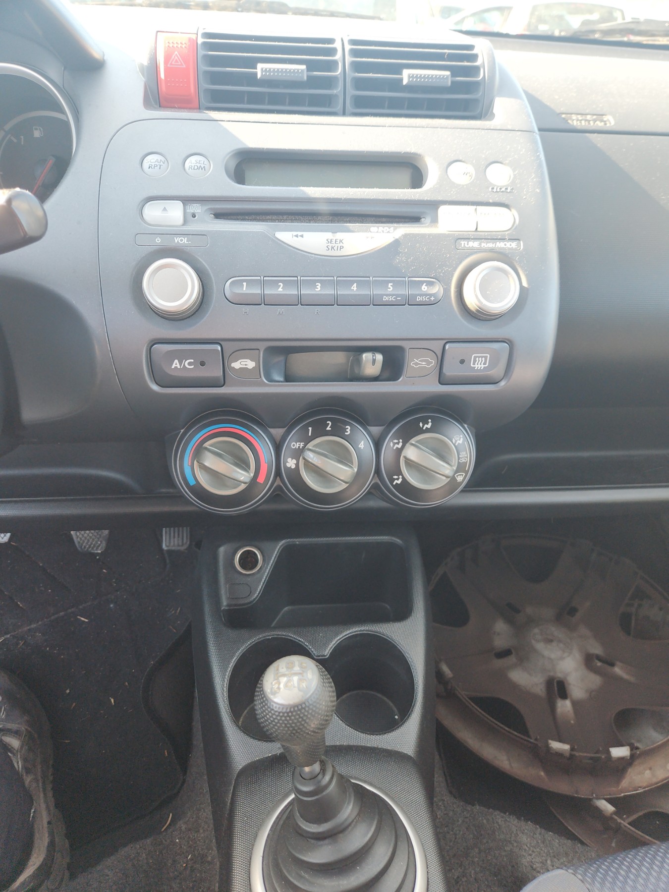 Cardan gauche (transmission) pour HONDA JAZZ 2 Cardan gauche (transmission) pour HONDA JAZZ 2