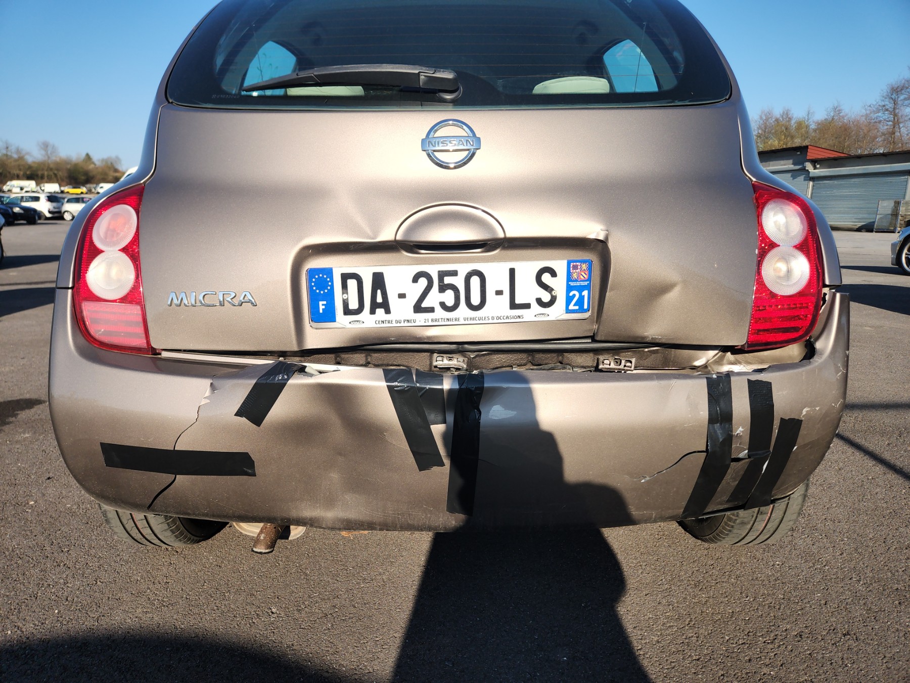 Calandre pour NISSAN MICRA 3 PHASE 2 Calandre pour NISSAN MICRA 3 PHASE 2