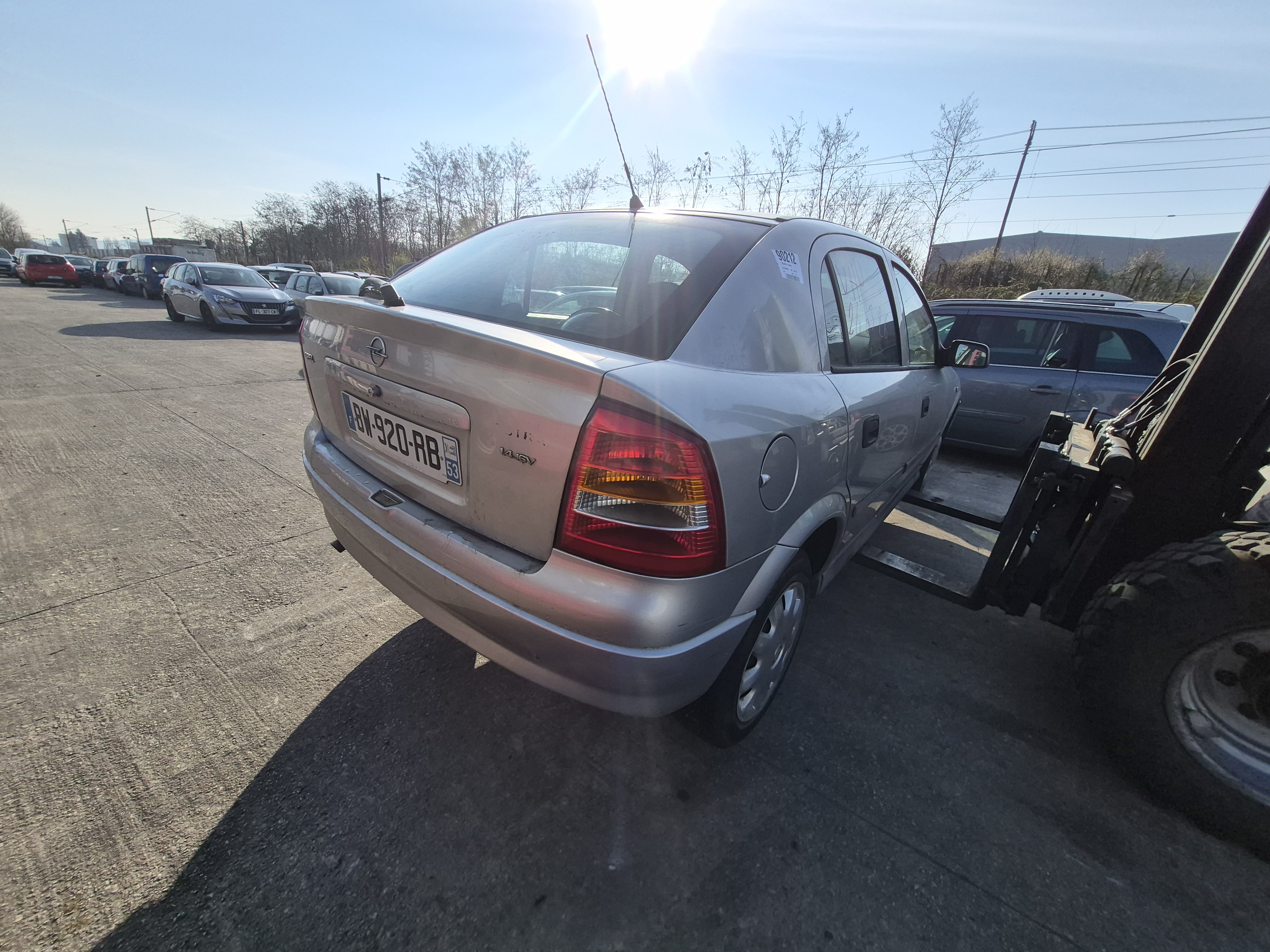 Aile avant gauche pour OPEL ASTRA G Aile avant gauche pour OPEL ASTRA G