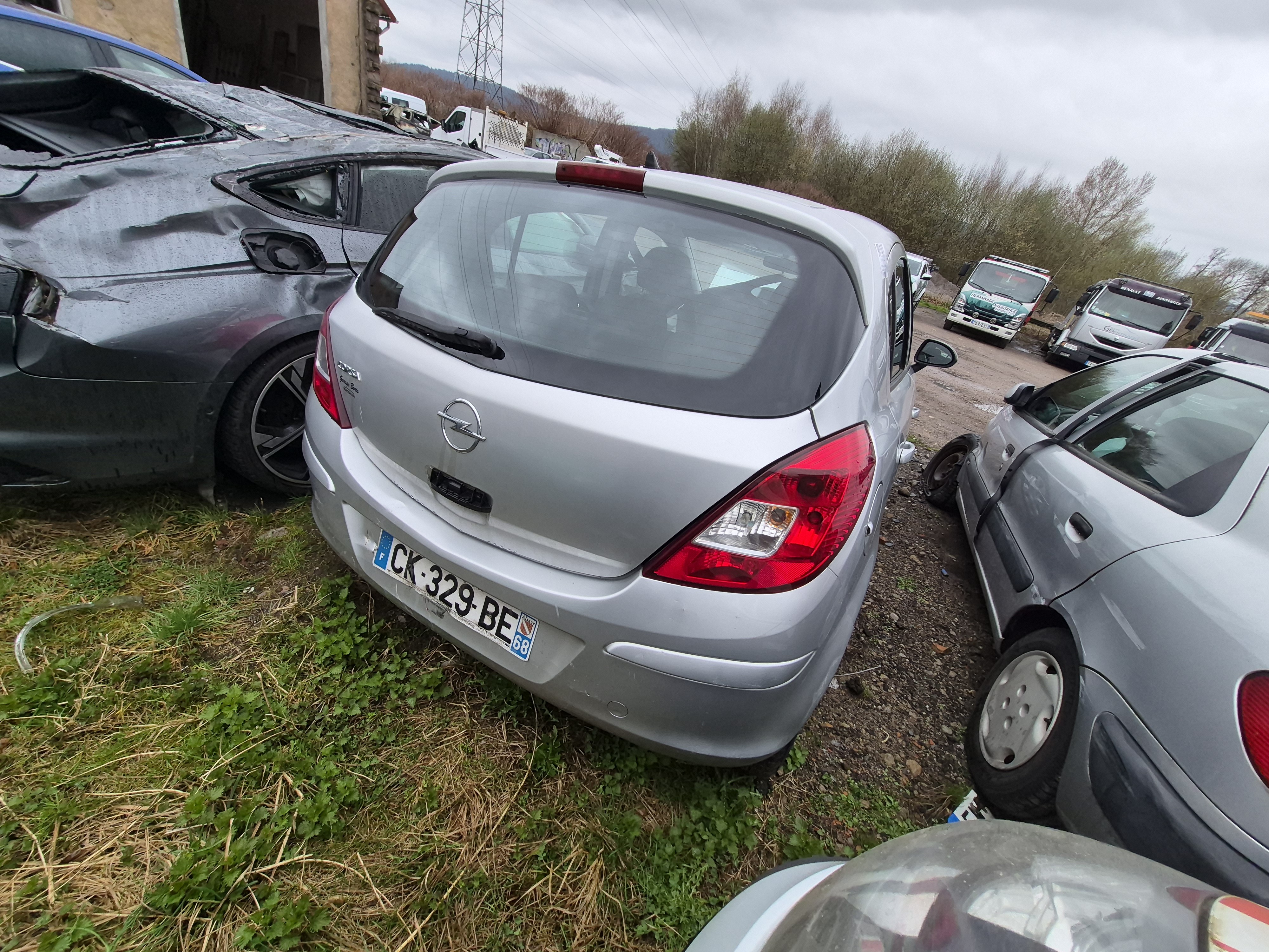 Feu arriere principal droit (feux) pour OPEL CORSA D PHASE 1 Feu arriere principal droit (feux) pour OPEL CORSA D PHASE 1