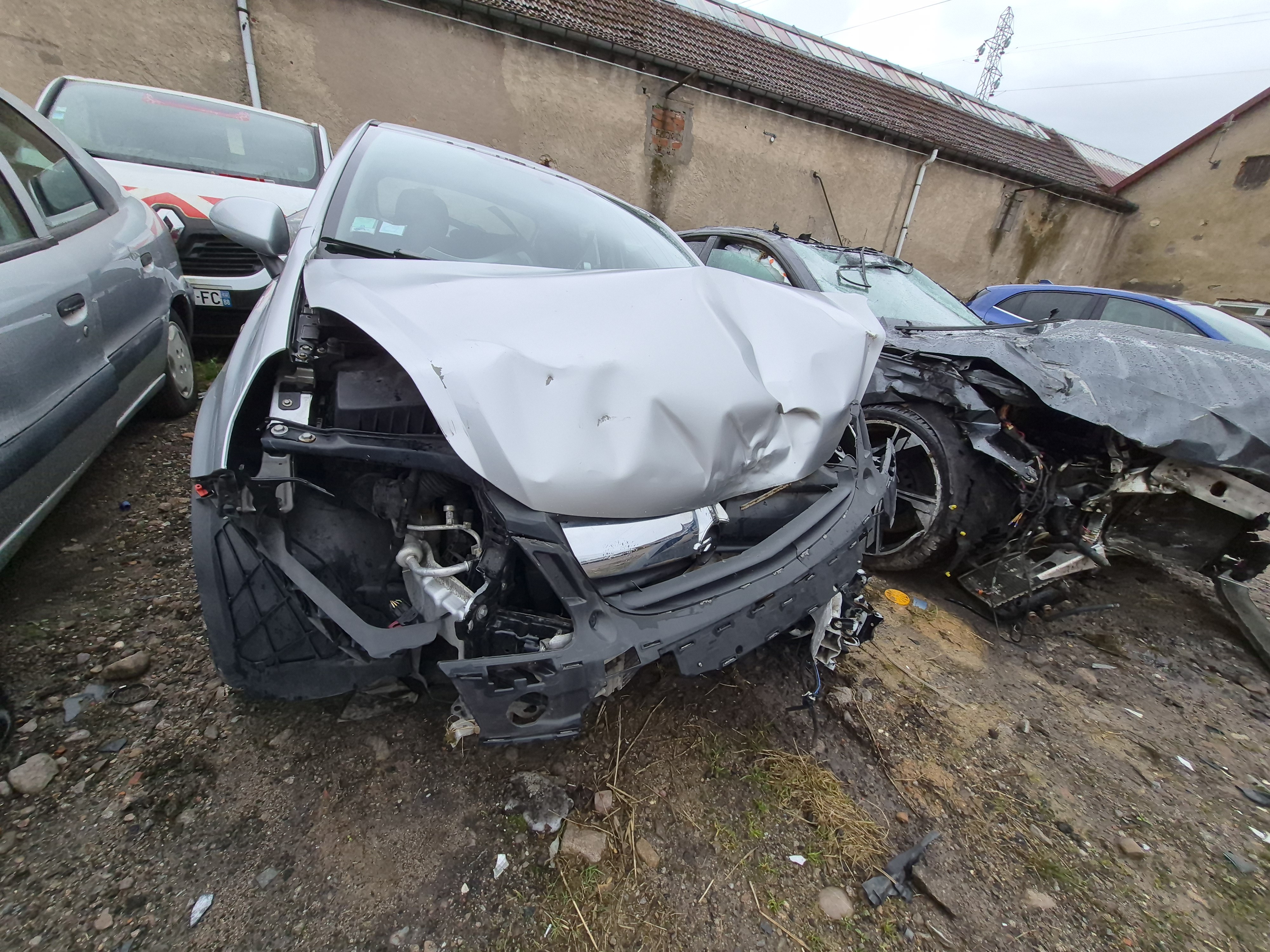 Feu arriere principal droit (feux) pour OPEL CORSA D PHASE 1 Feu arriere principal droit (feux) pour OPEL CORSA D PHASE 1