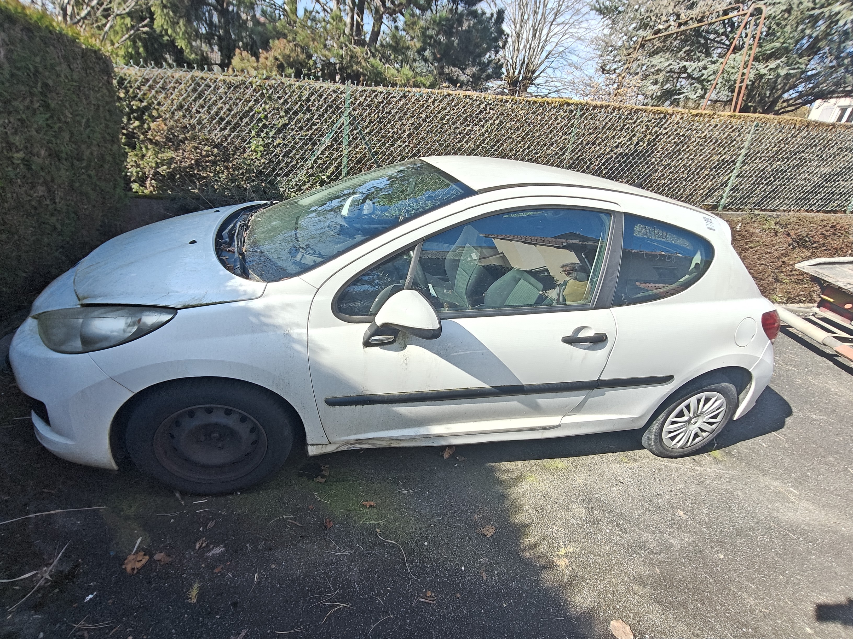 Retroviseur gauche pour PEUGEOT 207 PHASE 2 Retroviseur gauche pour PEUGEOT 207 PHASE 2