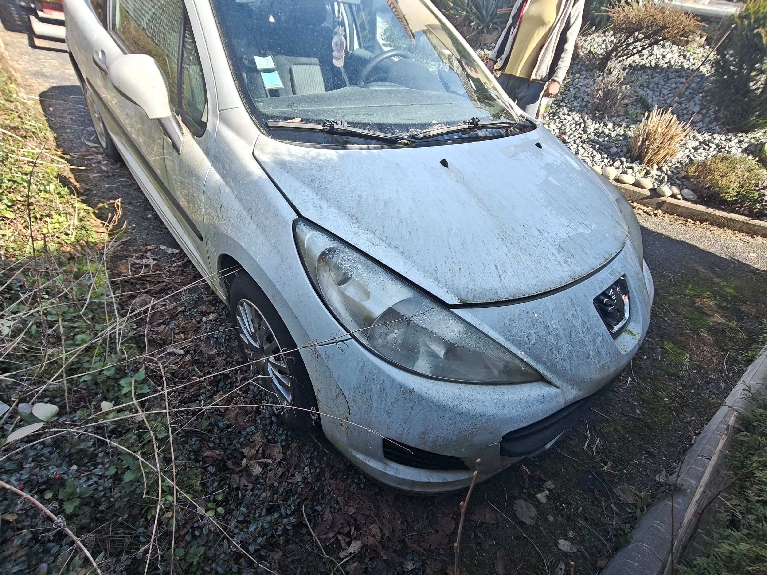 Retroviseur gauche pour PEUGEOT 207 PHASE 2 Retroviseur gauche pour PEUGEOT 207 PHASE 2