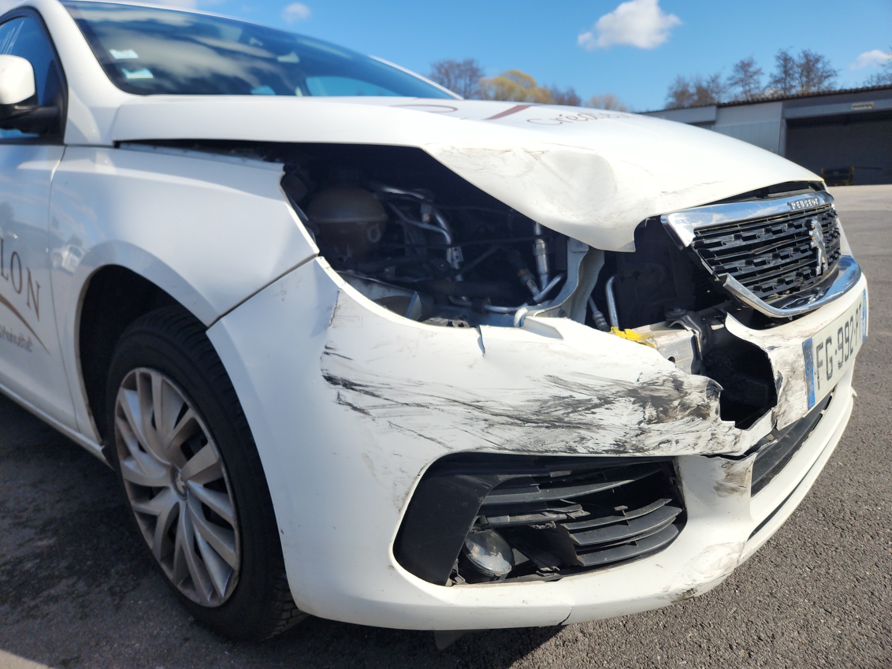 Réservoir AdBlue pour PEUGEOT 308 2 PHASE 2 Réservoir AdBlue pour PEUGEOT 308 2 PHASE 2