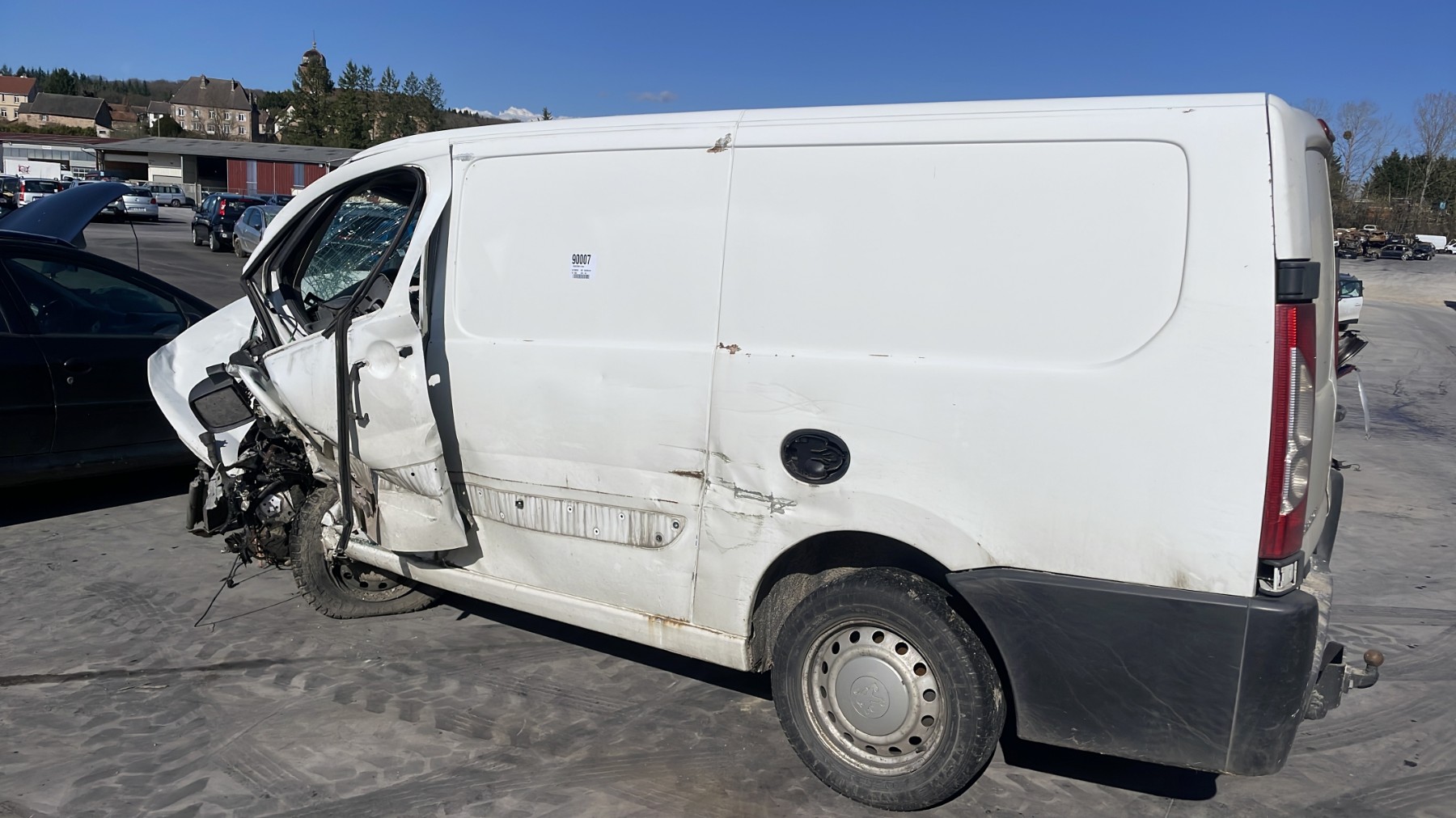 Porte avant droit pour PEUGEOT EXPERT 2 Porte avant droit pour PEUGEOT EXPERT 2