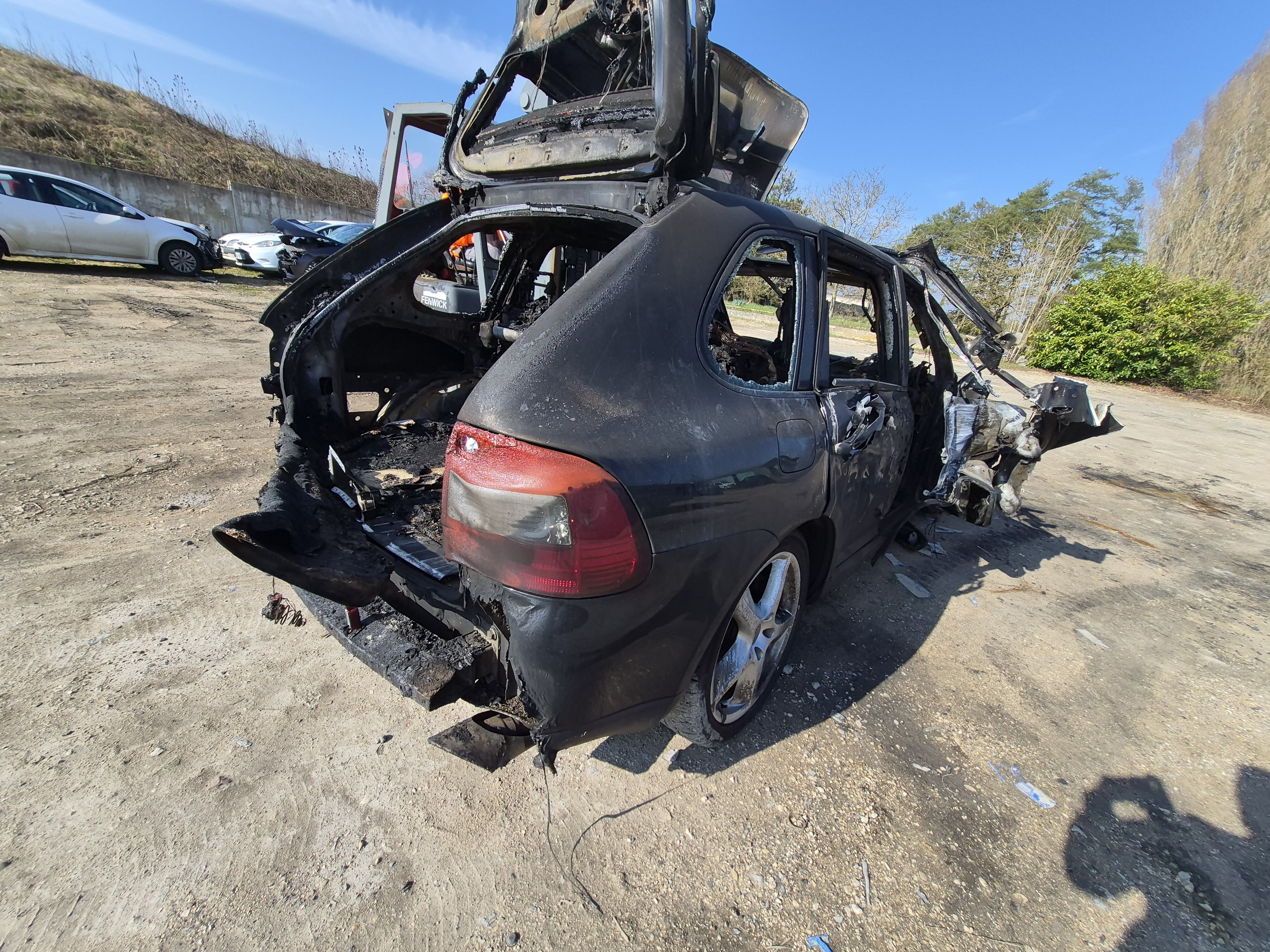 Etrier arriere gauche (freinage) pour PORSCHE CAYENNE 1 PHASE 1 Etrier arriere gauche (freinage) pour PORSCHE CAYENNE 1 PHASE 1